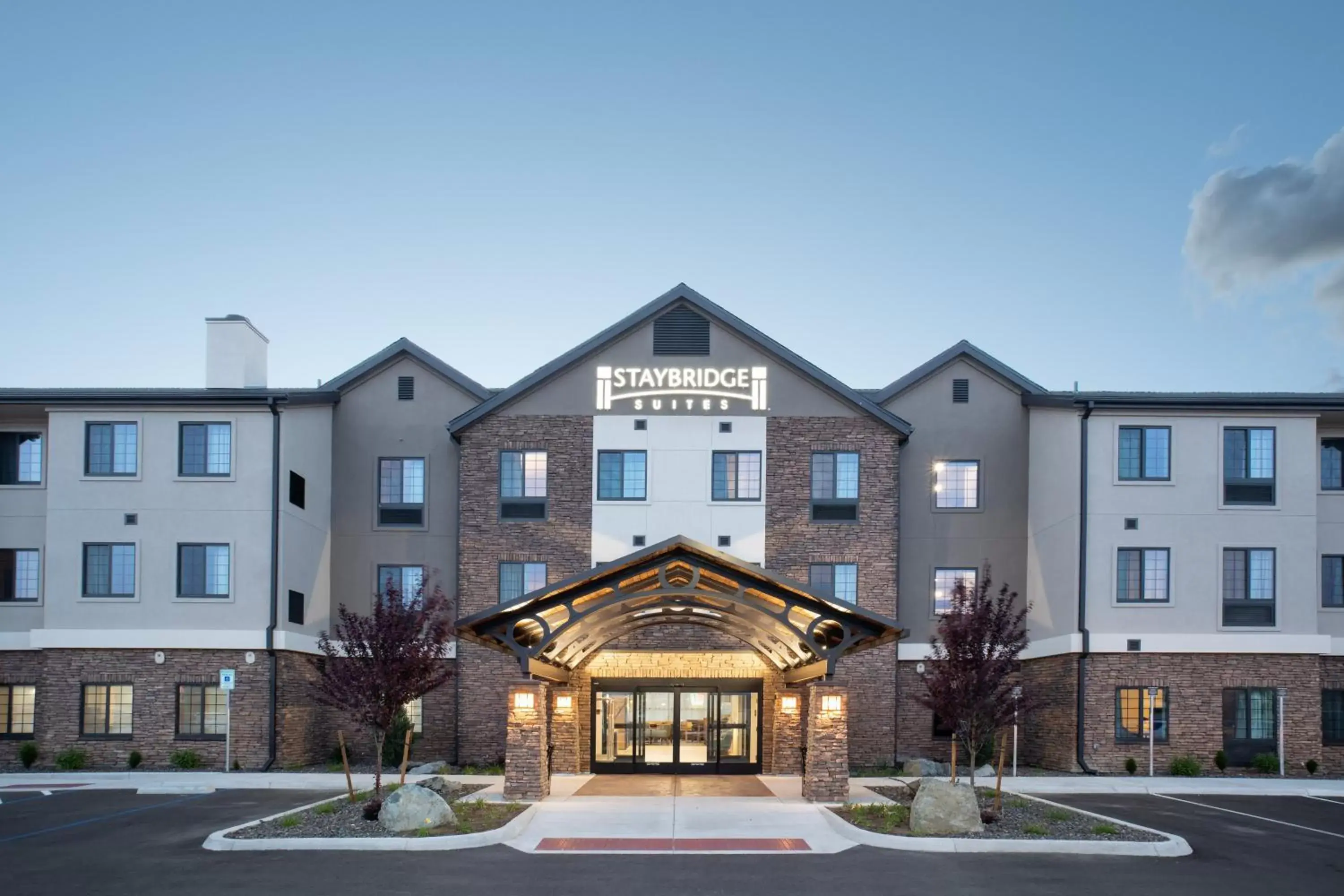 Property Building in Staybridge Suites - Carson City - Tahoe Area, an IHG Hotel