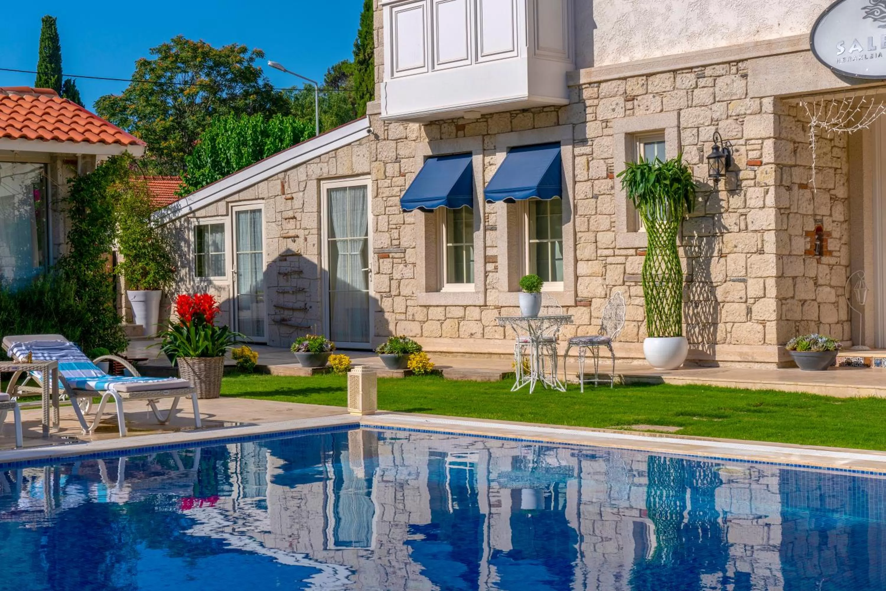 Property building in Salbakos Herakleia Hotel