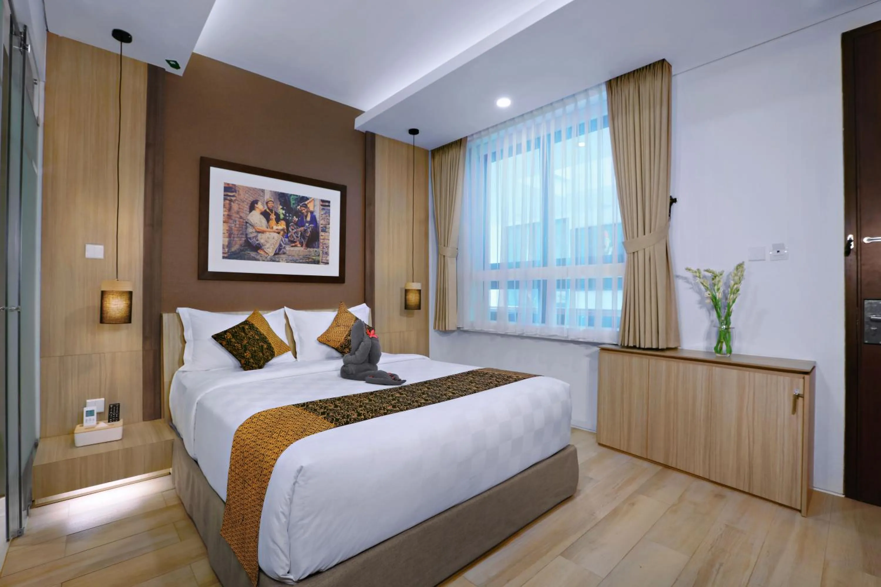 Bedroom, Bed in S7 SUITES GANDARIA