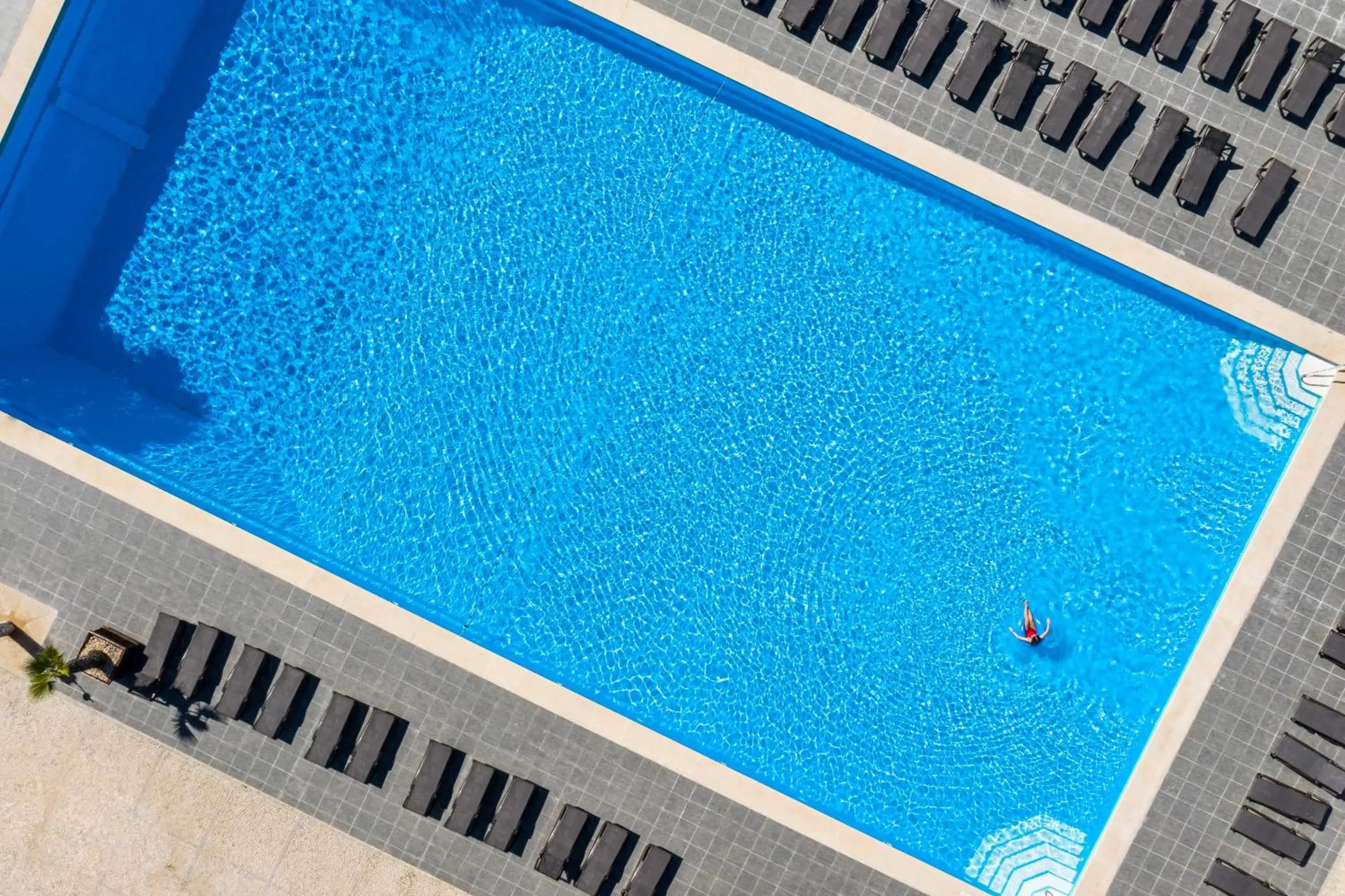 Swimming pool in Pestana D. João II Beach & Golf Resort