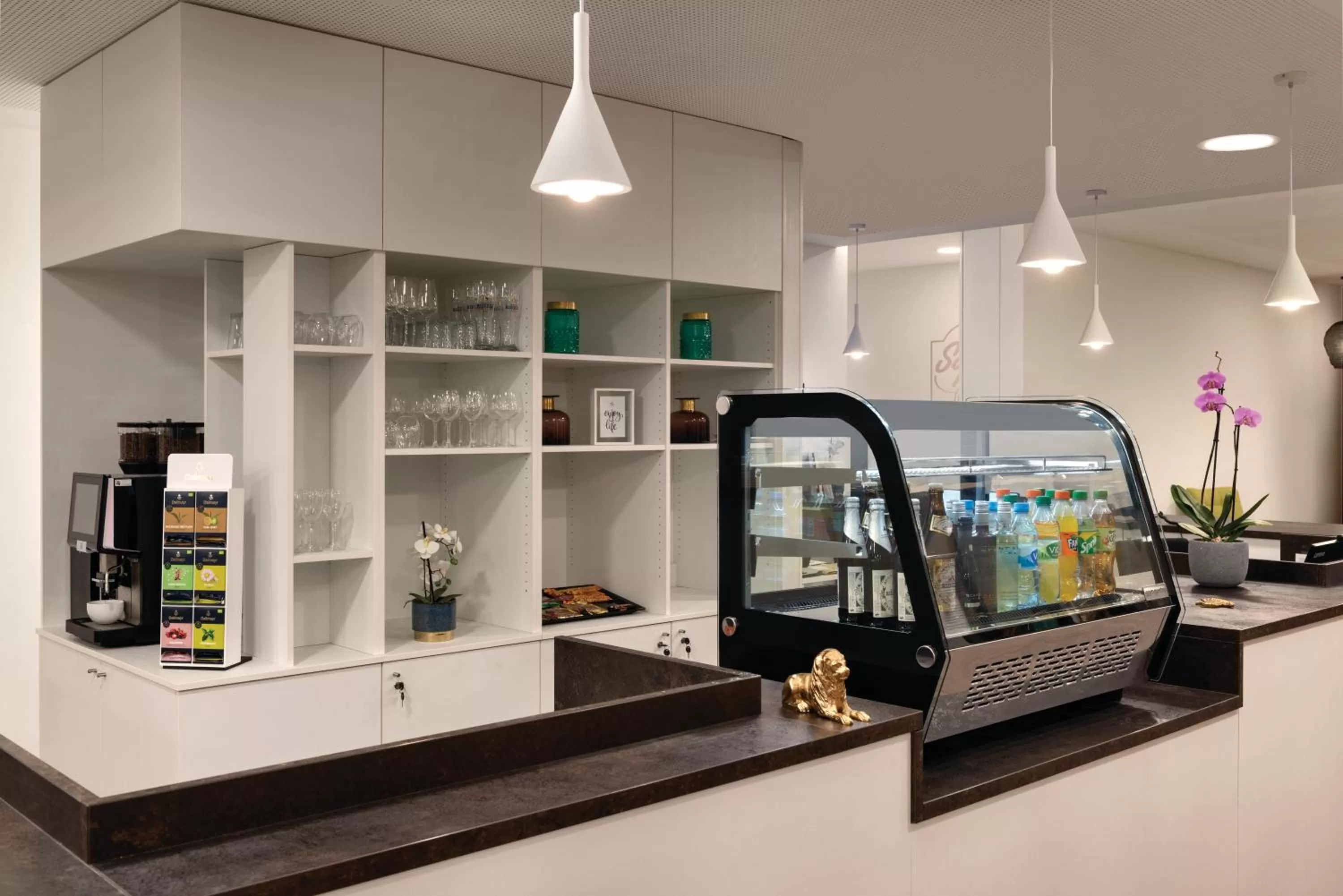 Lounge or bar in Super 8 by Wyndham Augsburg