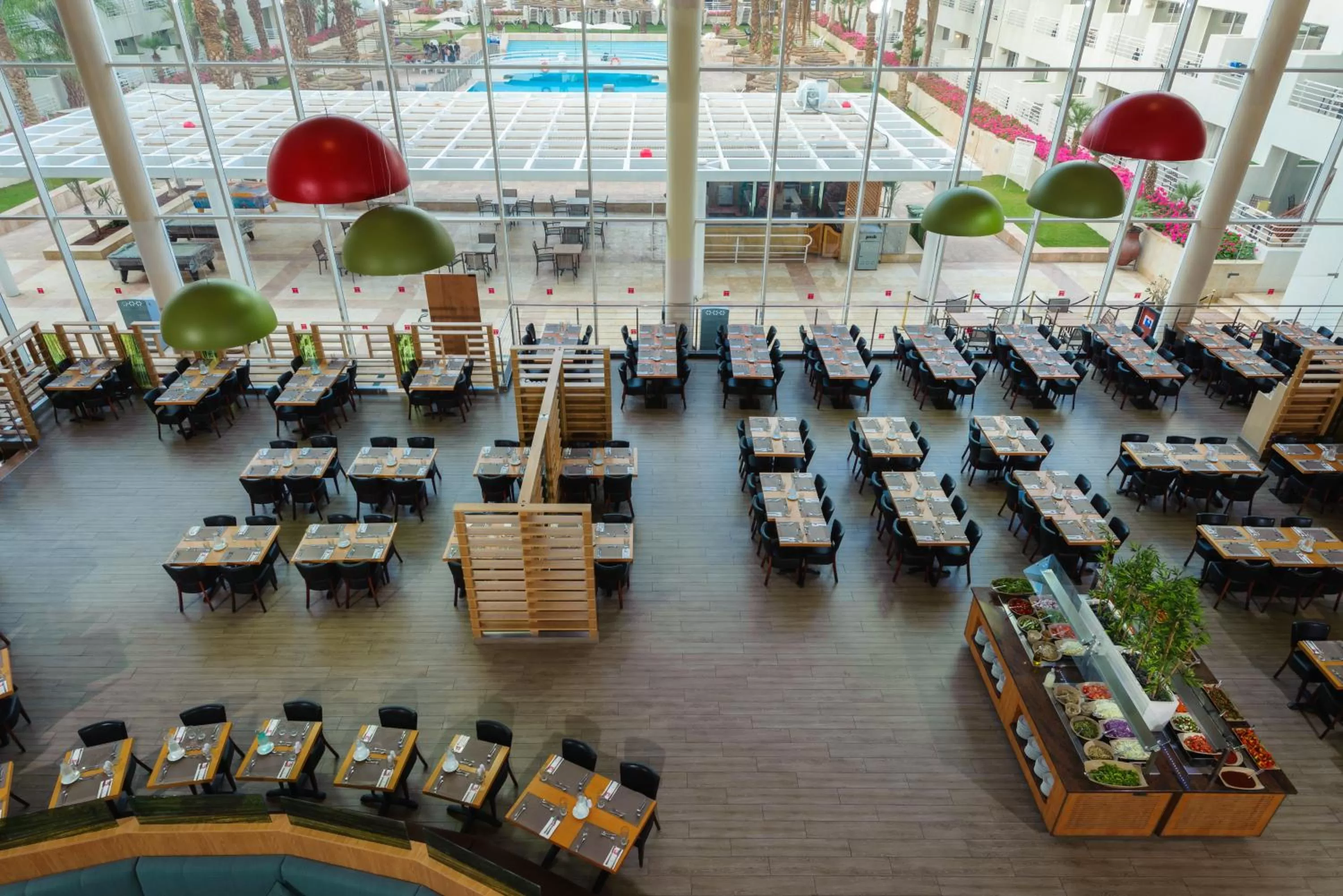 Restaurant/places to eat in Leonardo Royal Resort Eilat