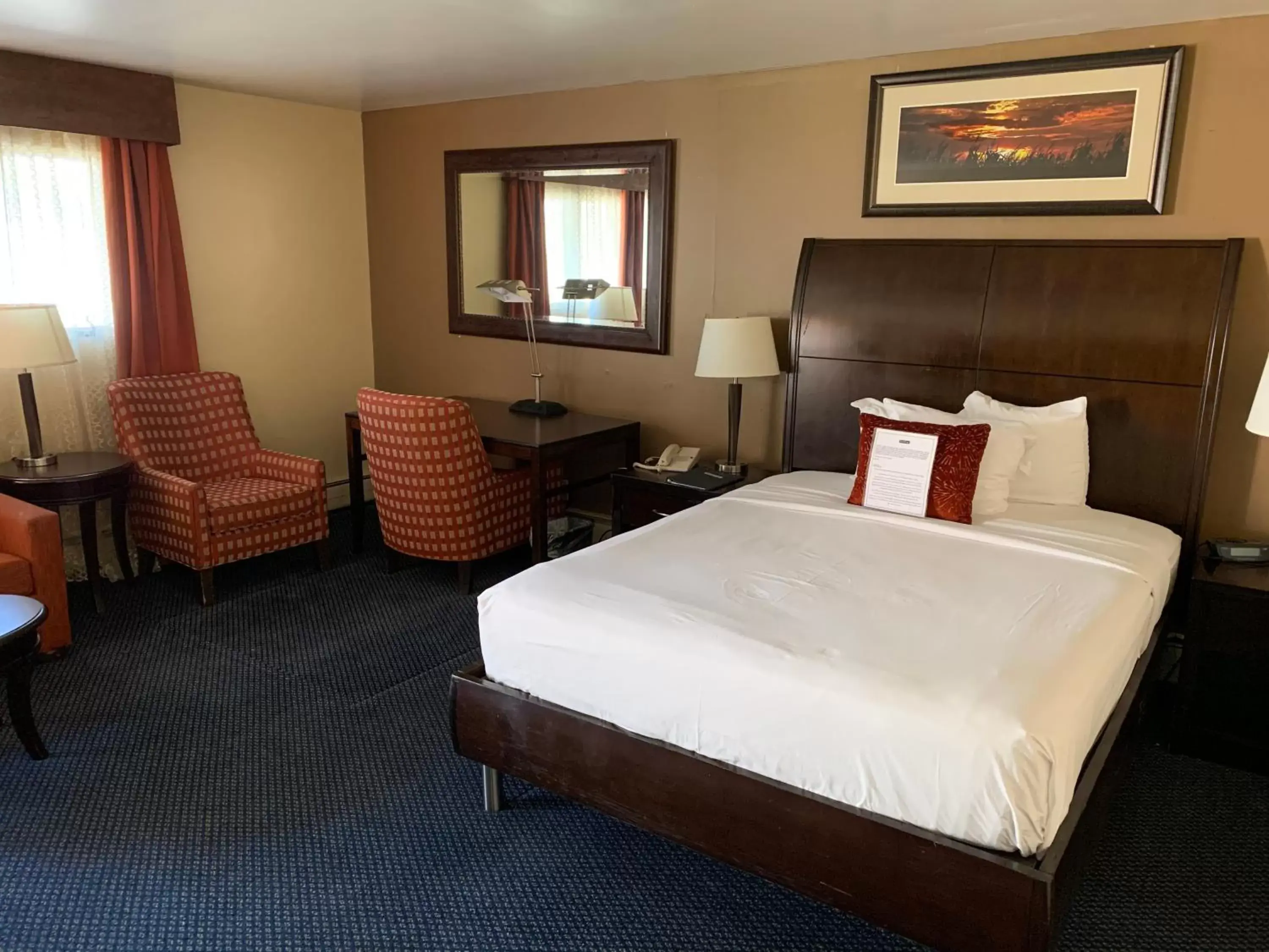 Photo of the whole room, Bed in Travelodge by Wyndham Rapid City