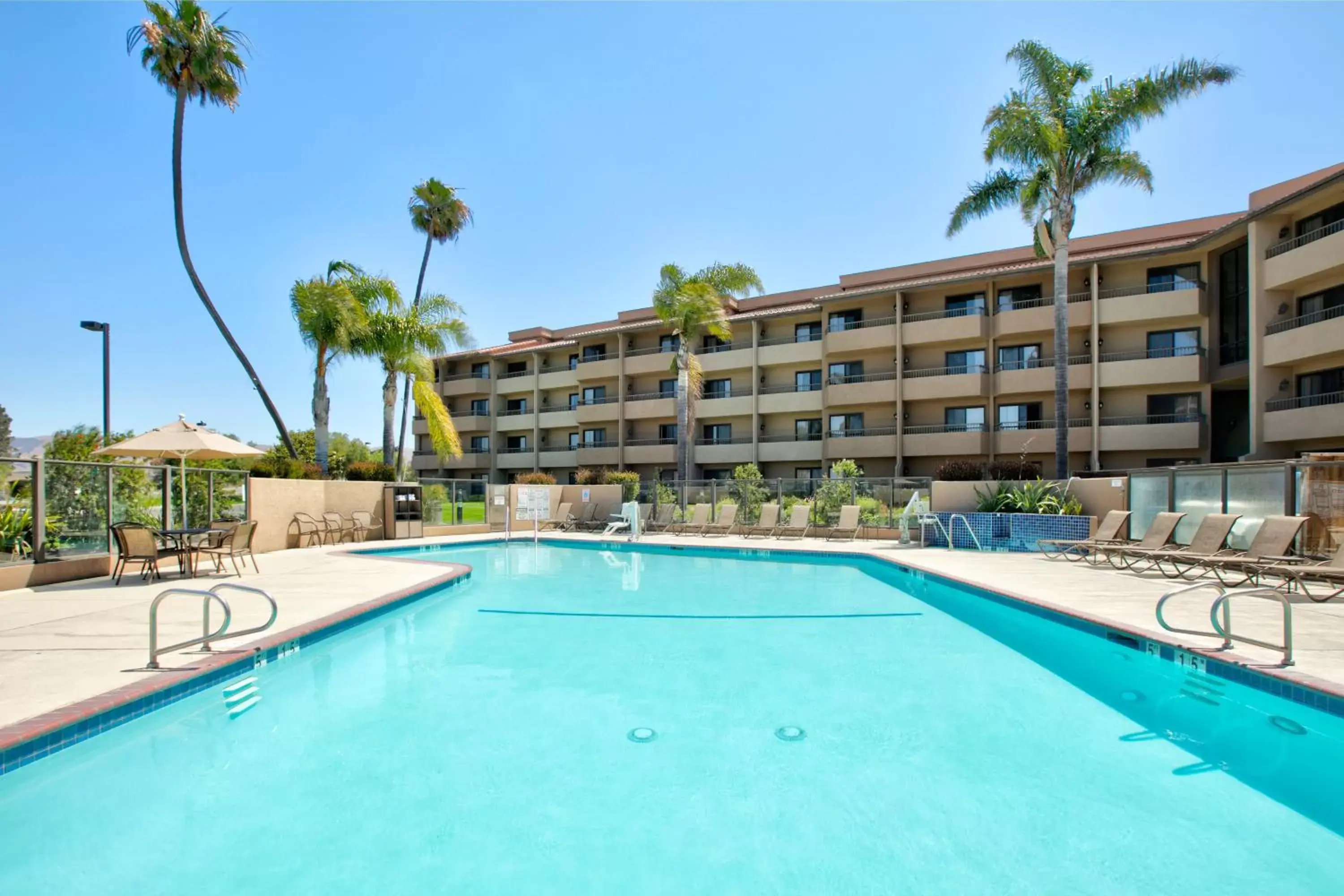 Pool view, Swimming Pool in Holiday Inn & Suites Santa Maria, an IHG Hotel