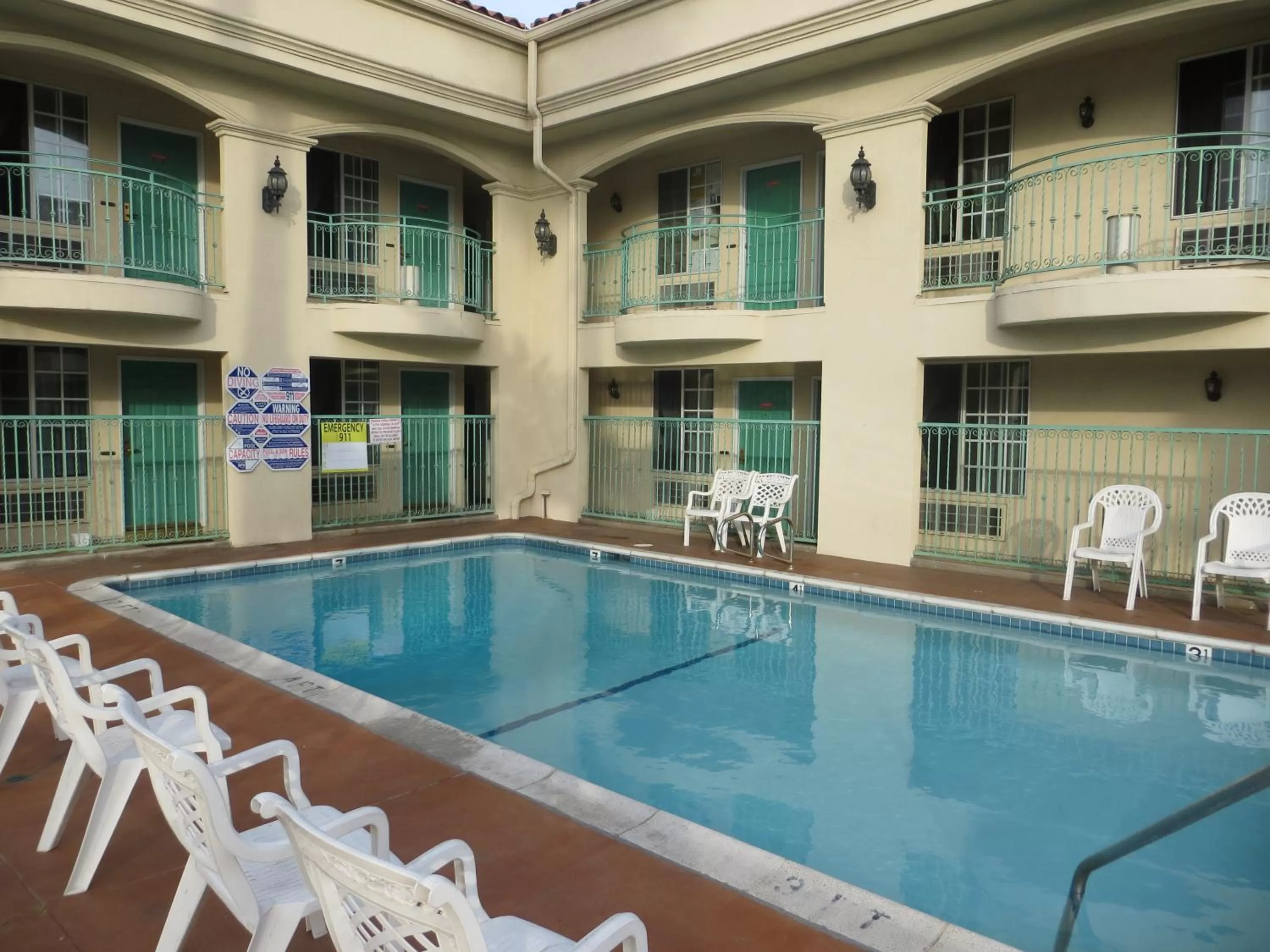 Swimming pool in LYFE INN & SUITES by AGA - LAX Airport