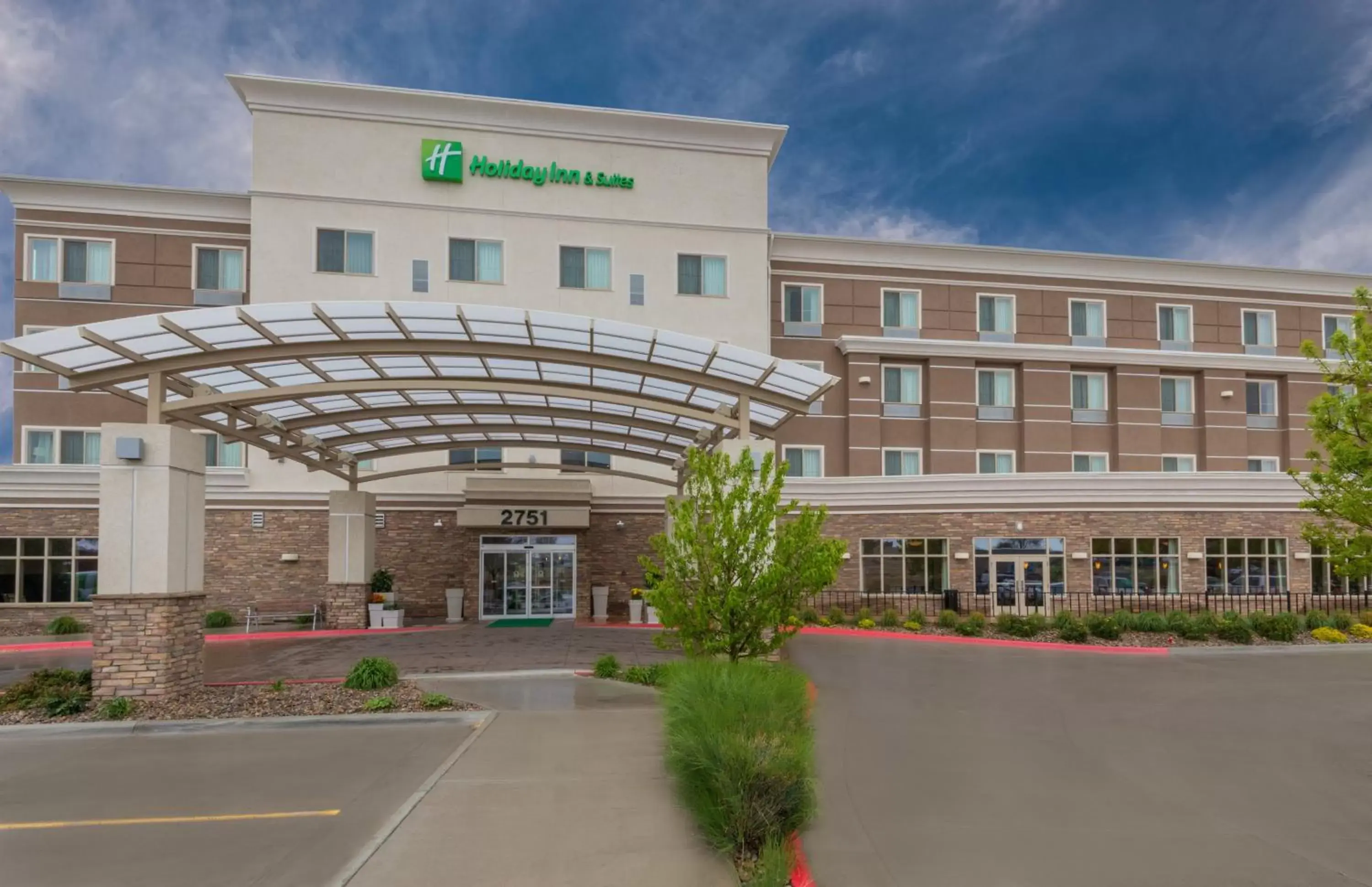 Property Building in Holiday Inn Hotel & Suites Grand Junction-Airport, an IHG Hotel
