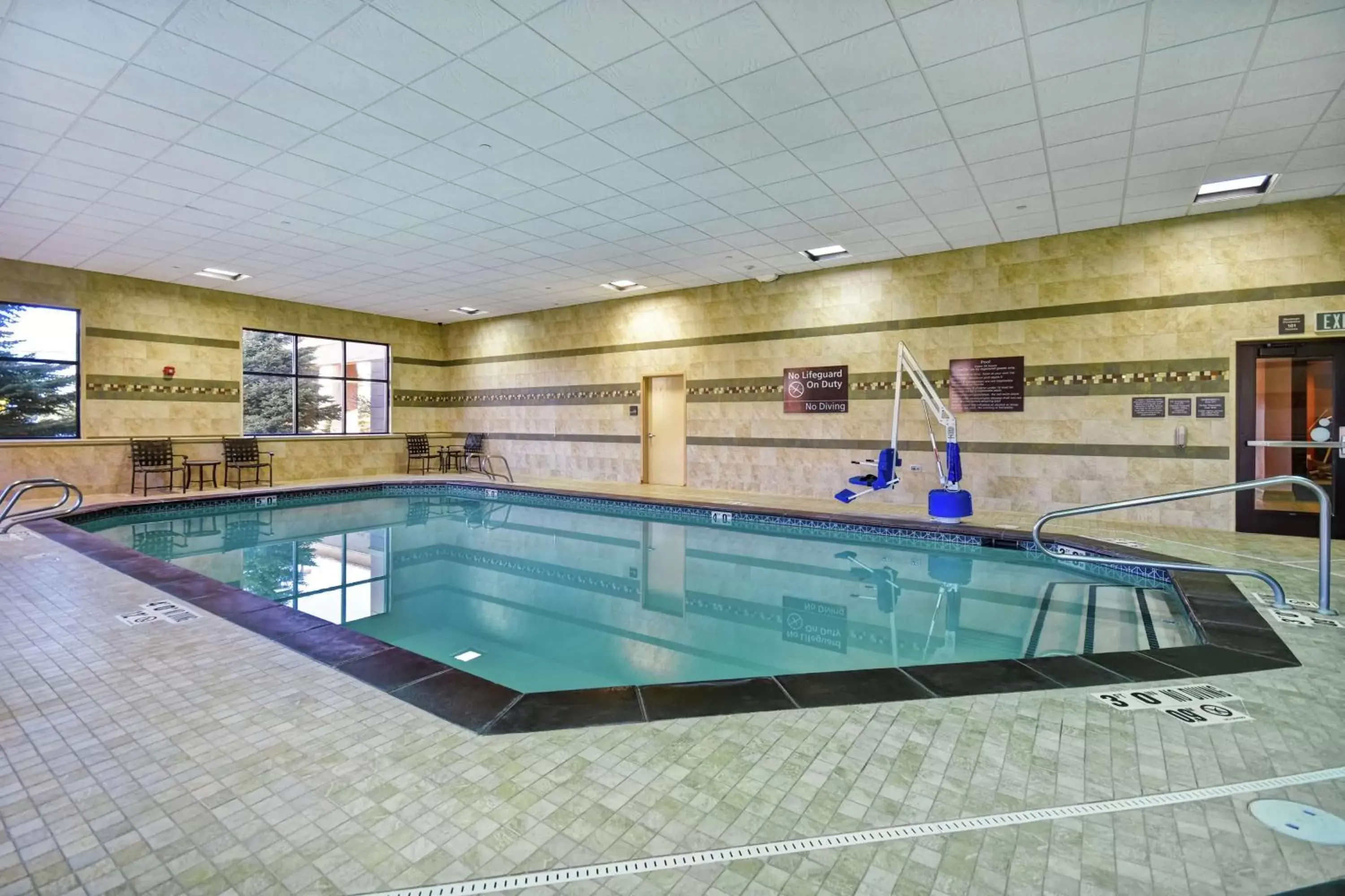 Pool view, Swimming Pool in Hampton Inn & Suites Salt Lake City-West Jordan