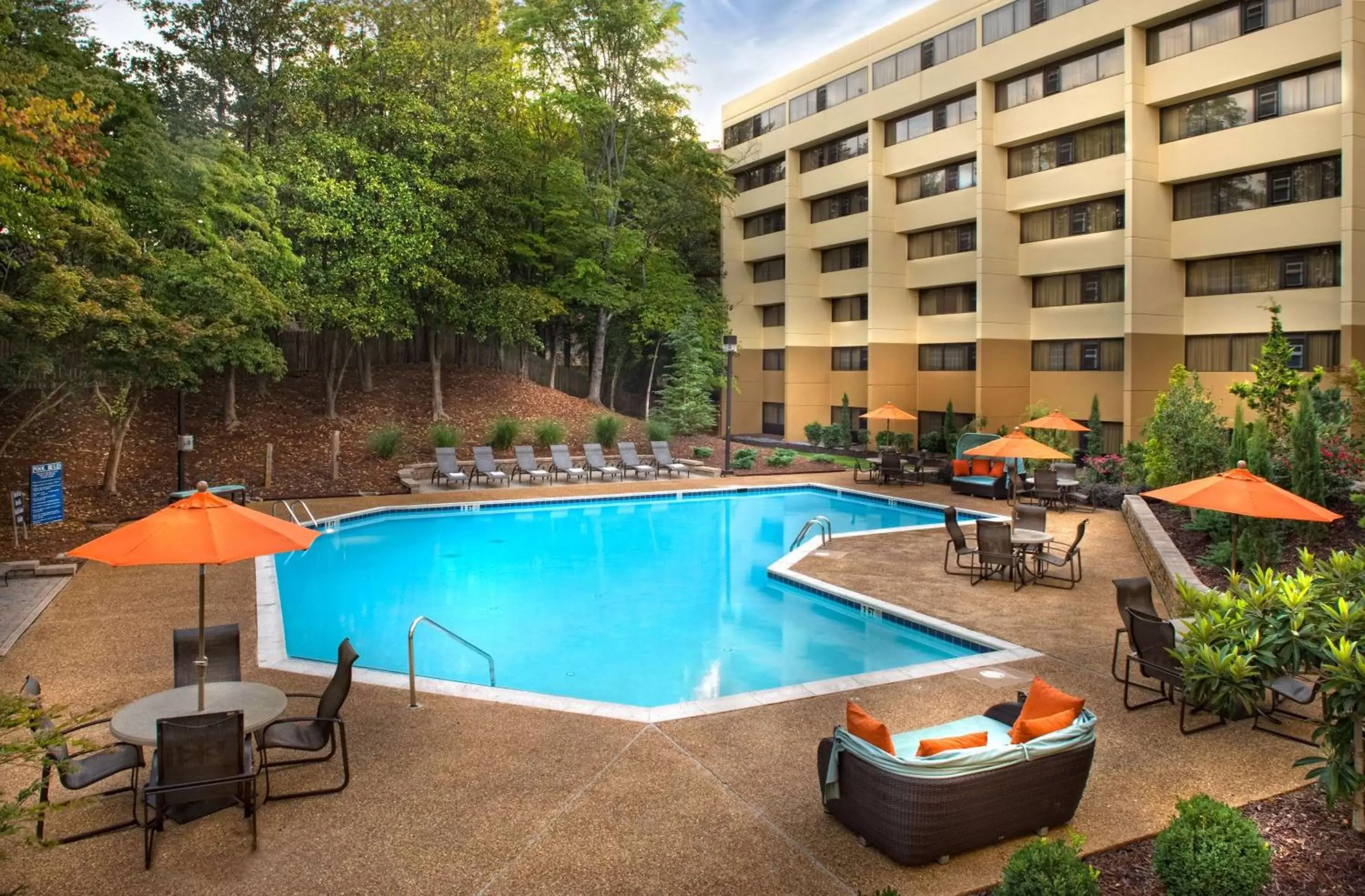 On site, Swimming Pool in Hyatt Regency Suites Atlanta Northwest