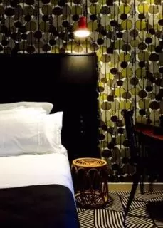 Bed in Urban Style Hotel des Carmes