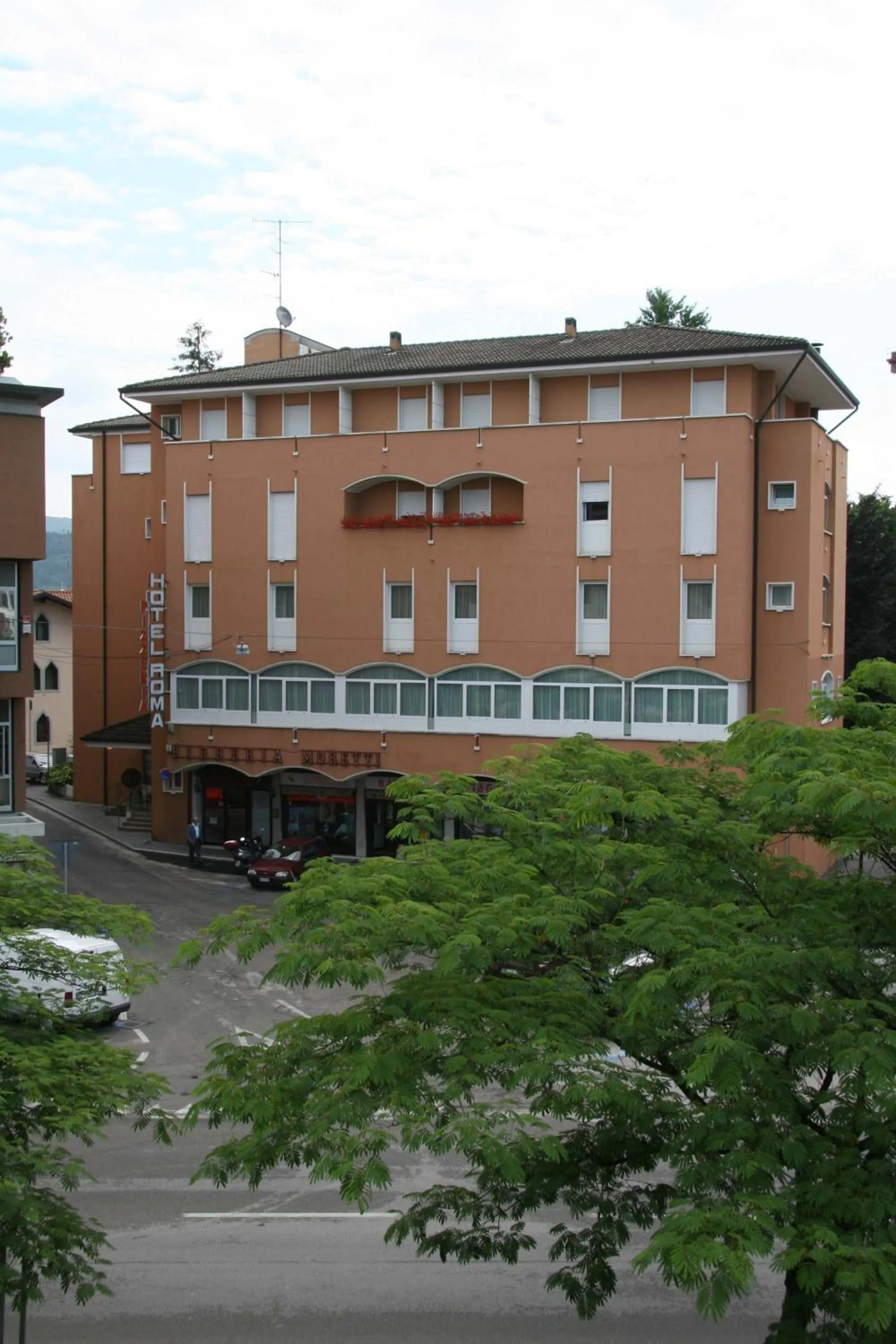 Property building in Hotel Roma