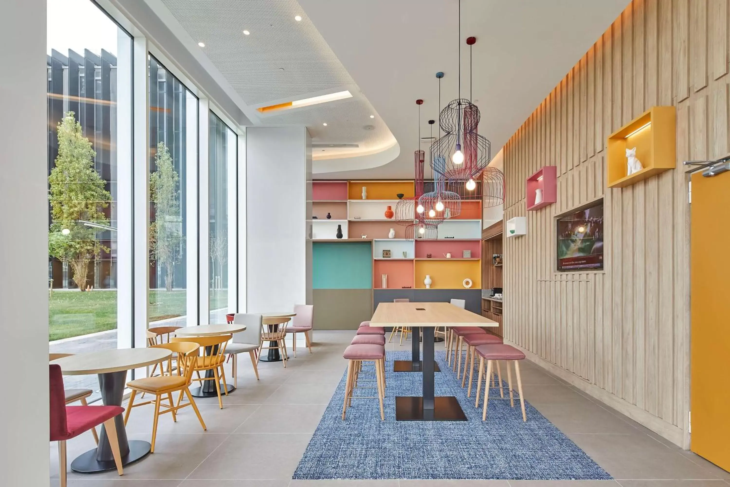 Lobby or reception in Hampton By Hilton Barcelona Fira Gran Via Lobby or reception in Hampton By Hilton Barcelona Fira Gran Via