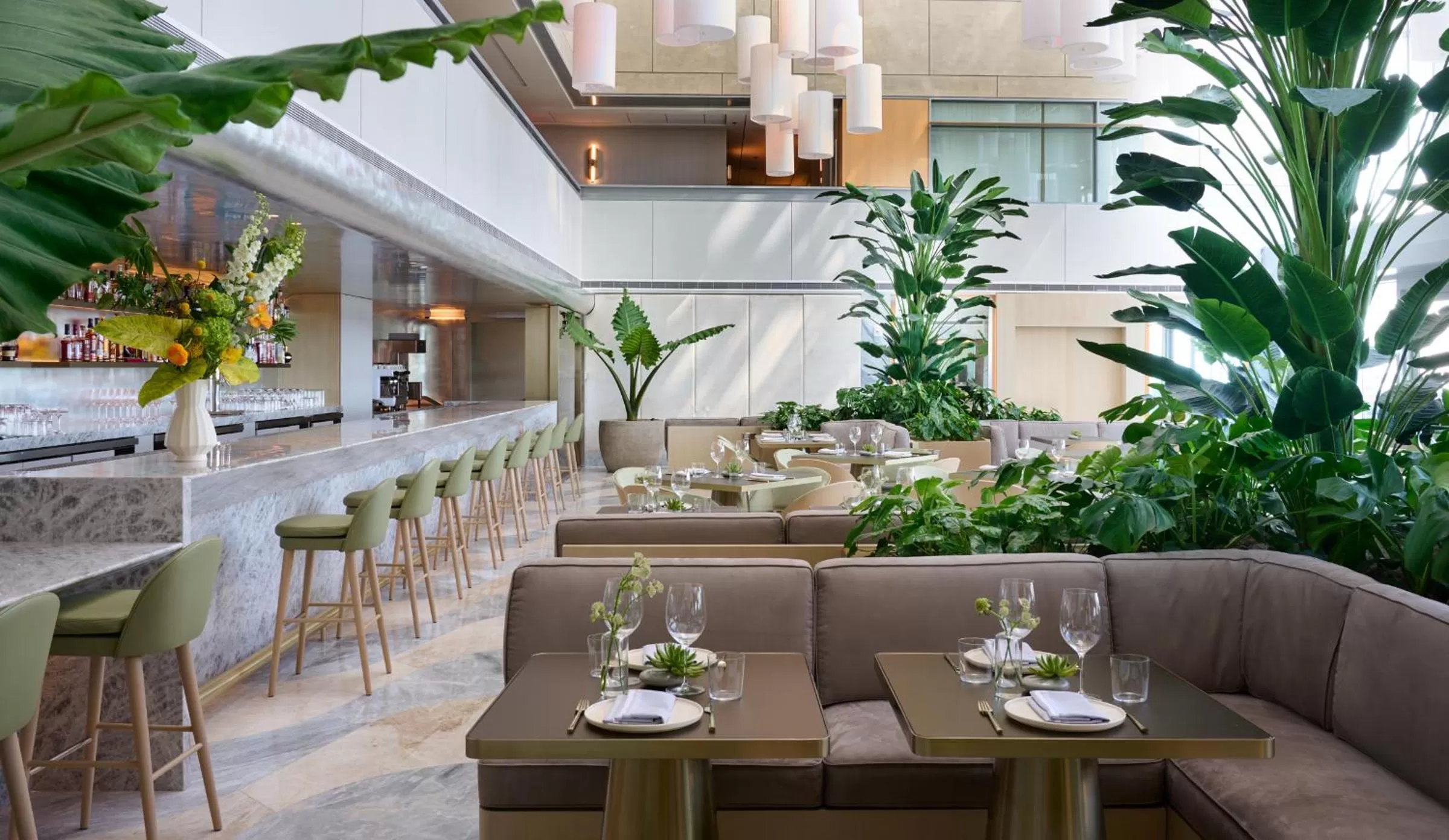 Restaurant/places to eat in Hotel AKA Brickell