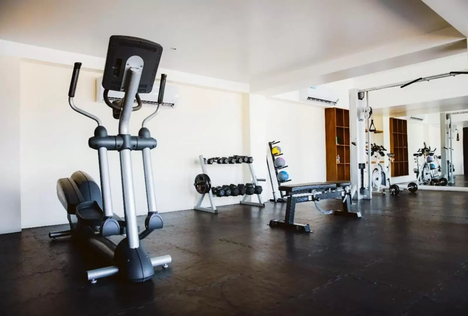 Fitness centre/facilities, Fitness Center/Facilities in The Waves Tulum