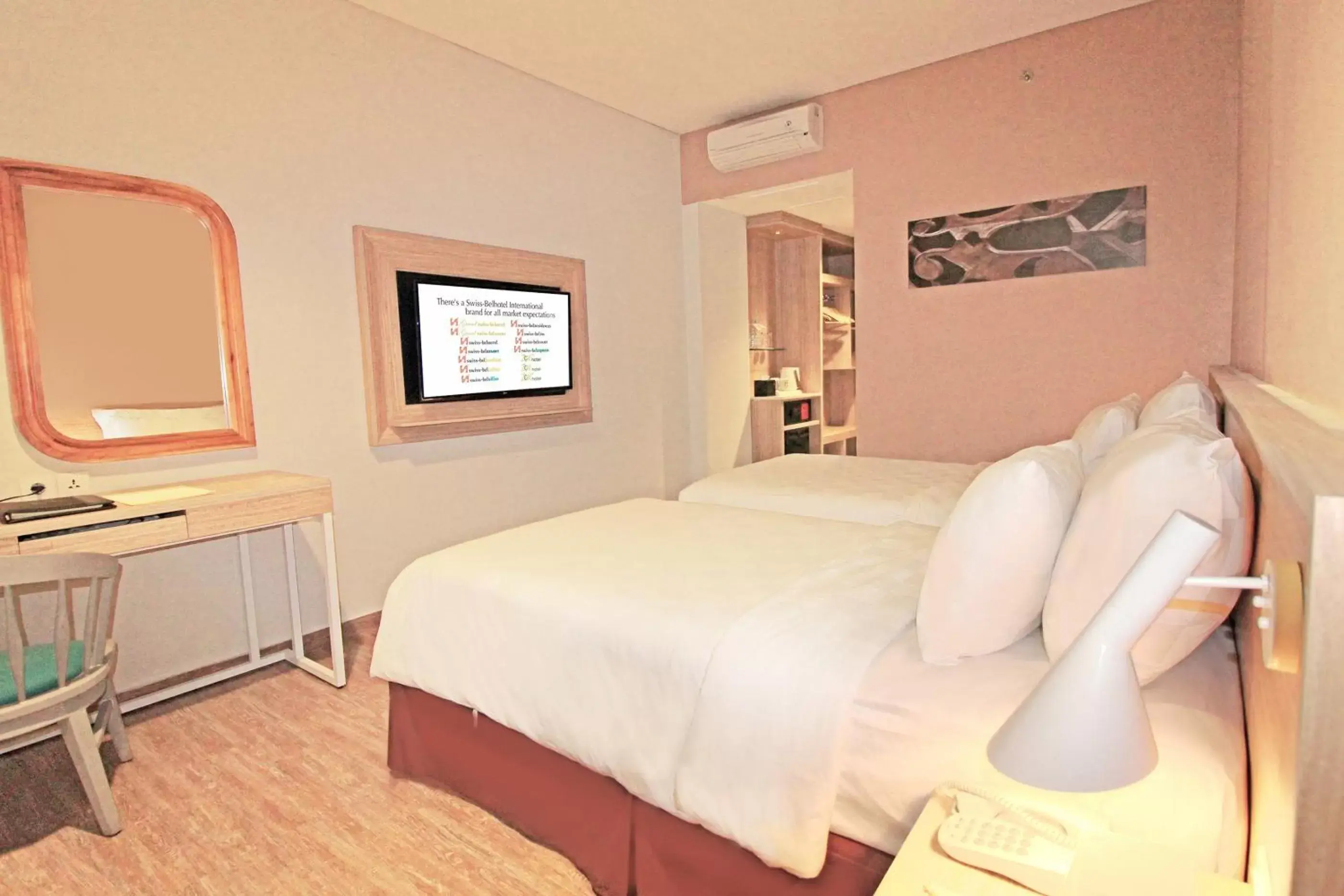 Bedroom, Bed in Swiss-Belhotel Manokwari