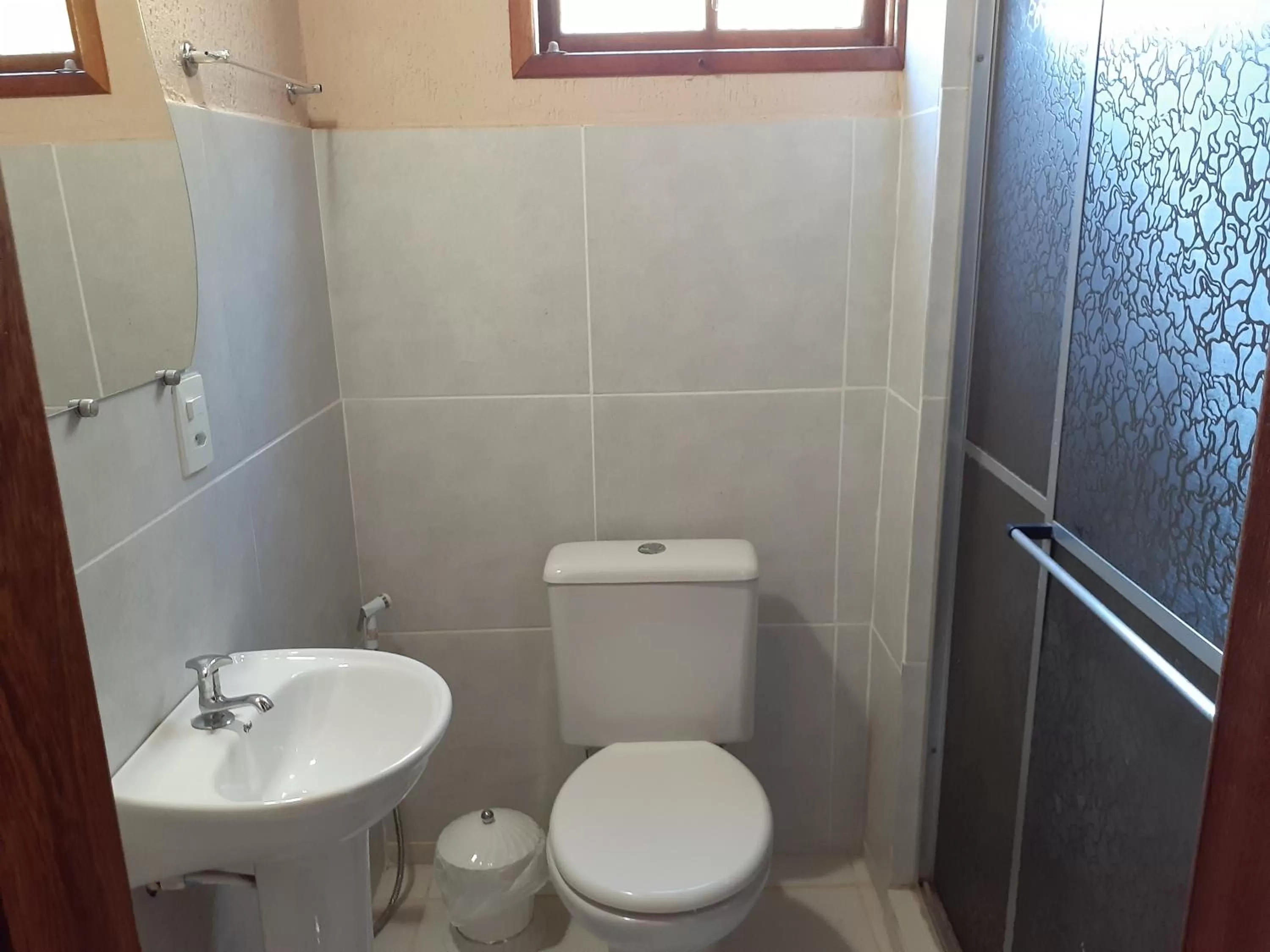 Pousada R.N.C. Nosso Paraíso