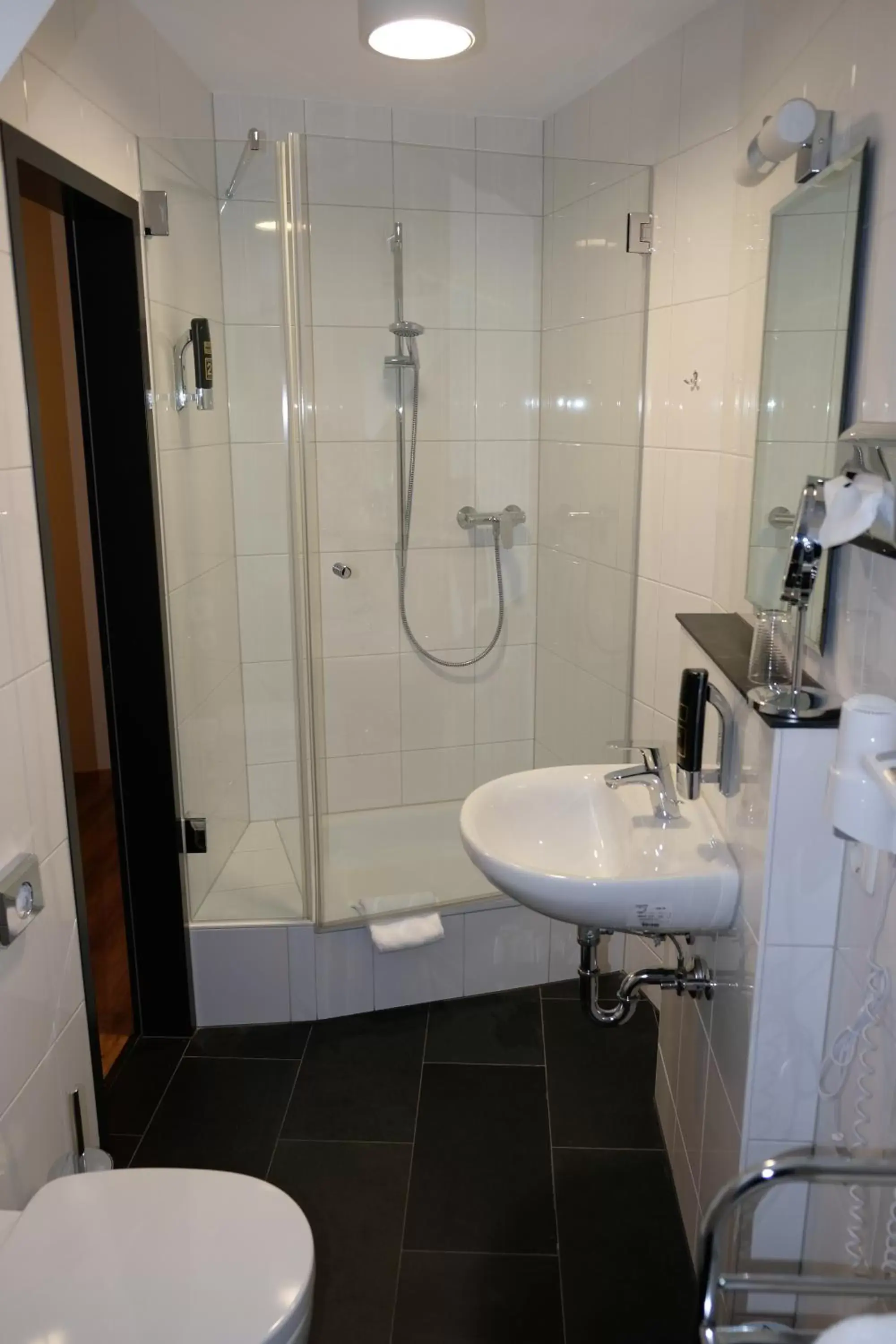 Decorative detail, Bathroom in Minx – CityHotels