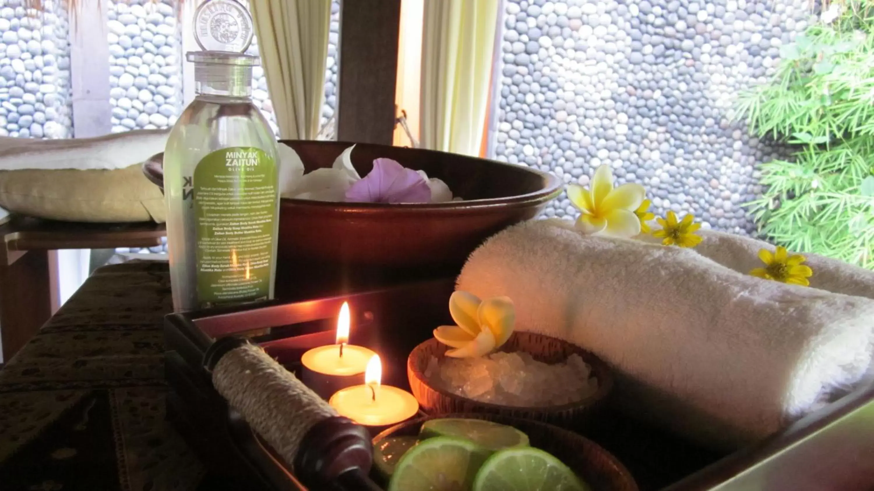 Spa and wellness centre/facilities in Ubud Green Resort Villas Powered by Archipelago Spa and wellness centre/facilities in Ubud Green Resort Villas Powered by Archipelago