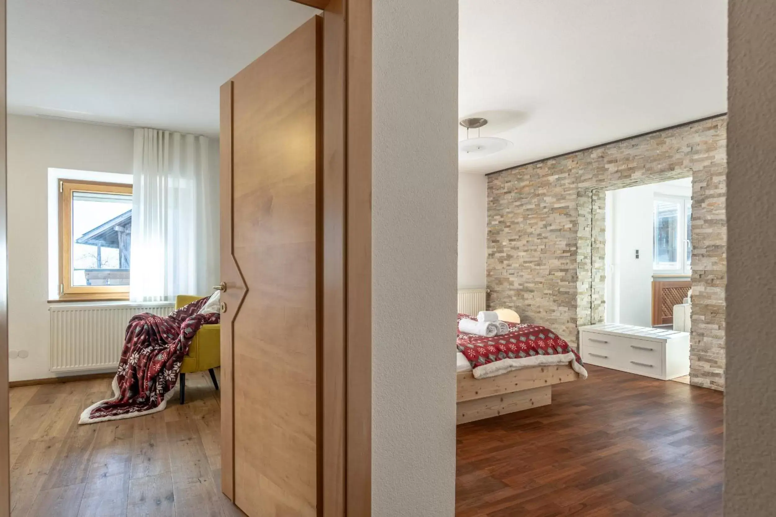 Deluxe King Suite with Spa Access in Hotel Kronplatzer Hof Deluxe King Suite with Spa Access in Hotel Kronplatzer Hof