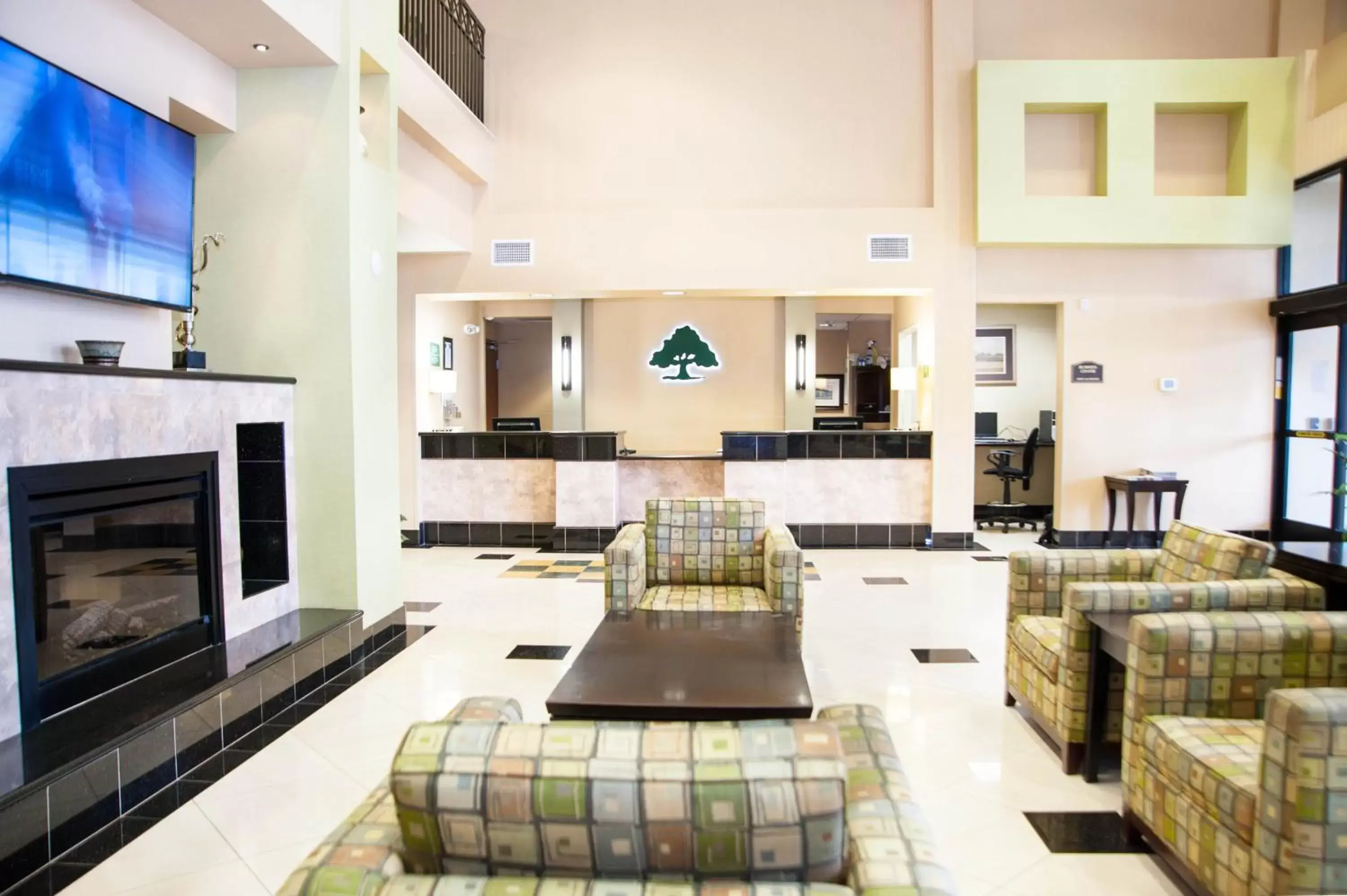 Lobby or reception, Seating Area in GreenTree Inn and Suites Florence, AZ