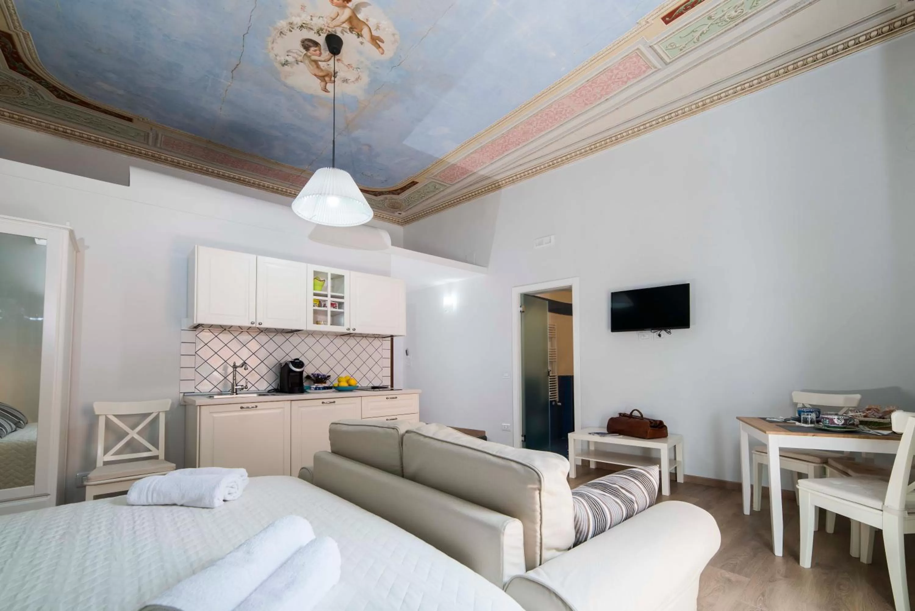 Kitchen or kitchenette in B&B Umberto