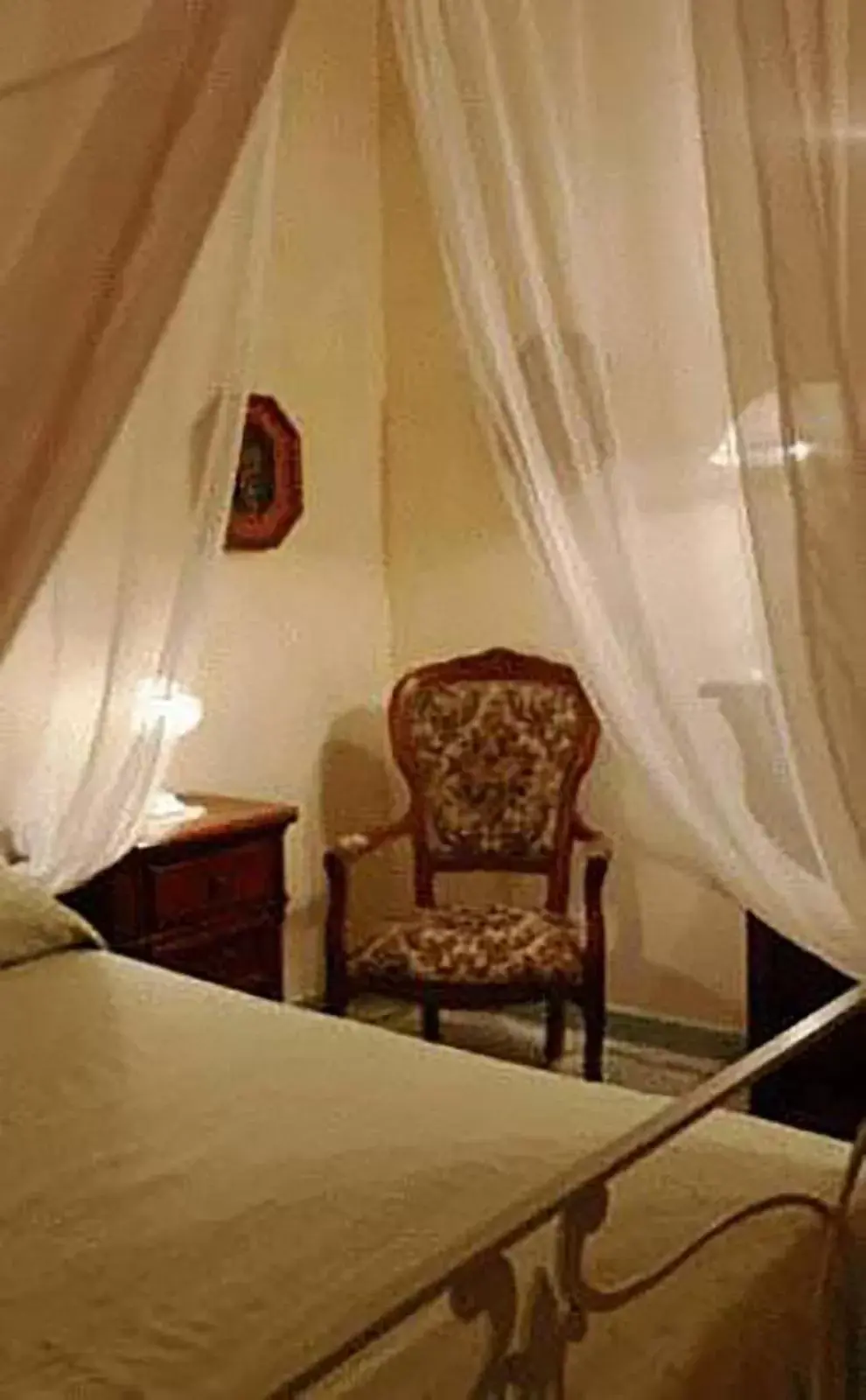 Bed in L'Antico Borgo Dei Limoni