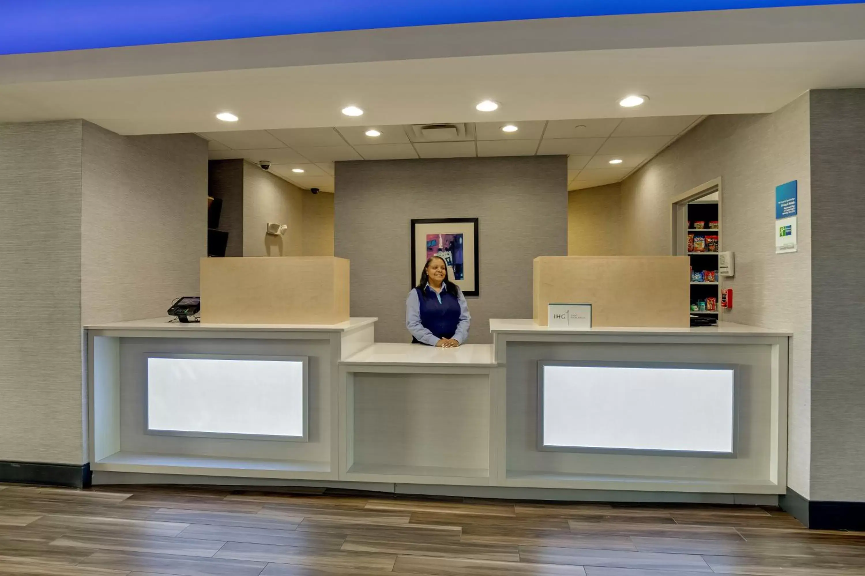 Property building, Lobby/Reception in Holiday Inn Express Nashville-Opryland, an IHG Hotel