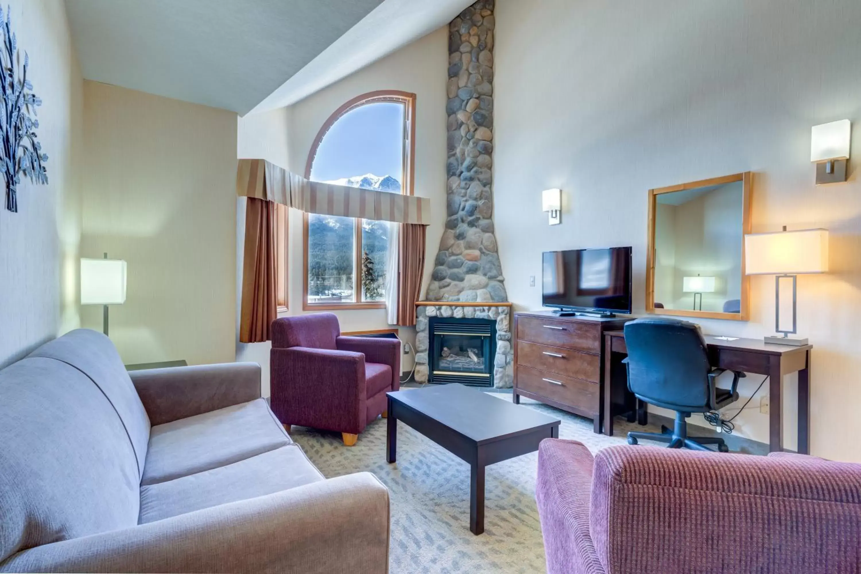 Living room, Seating Area in Chateau Canmore