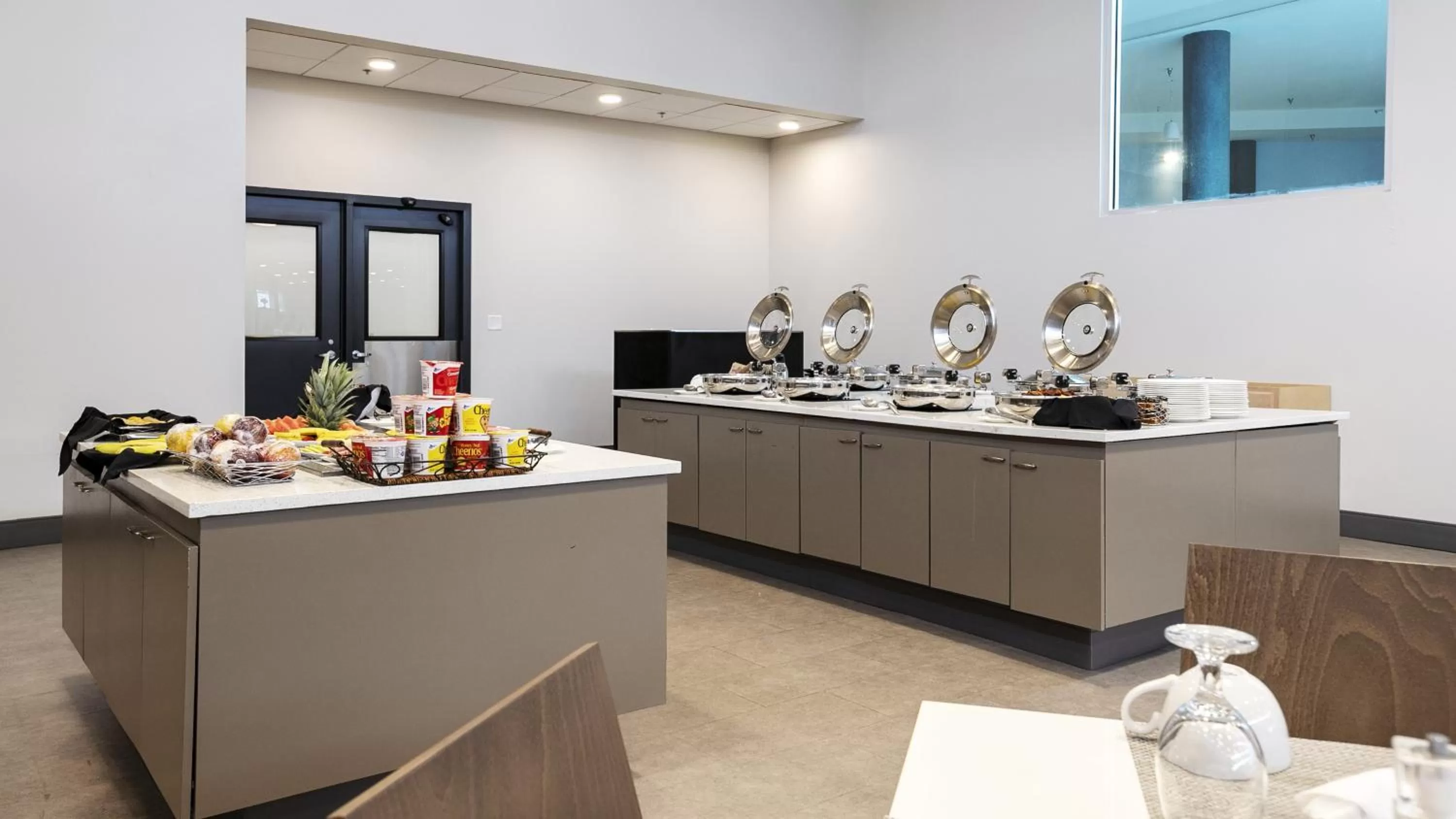 Restaurant/places to eat in Holiday Inn Panama City by IHG