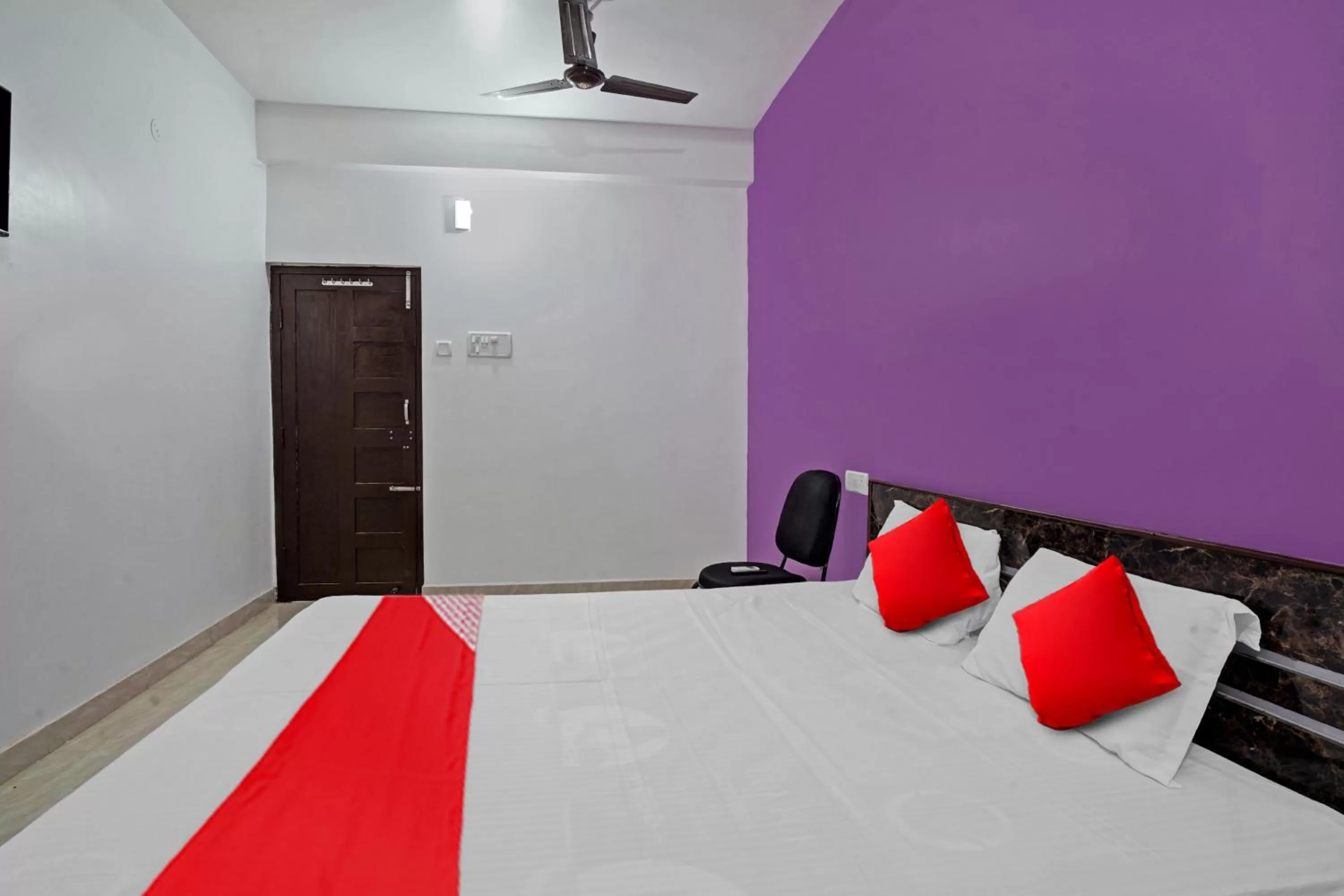 Bedroom in OYO Flagship Hotel Sun City