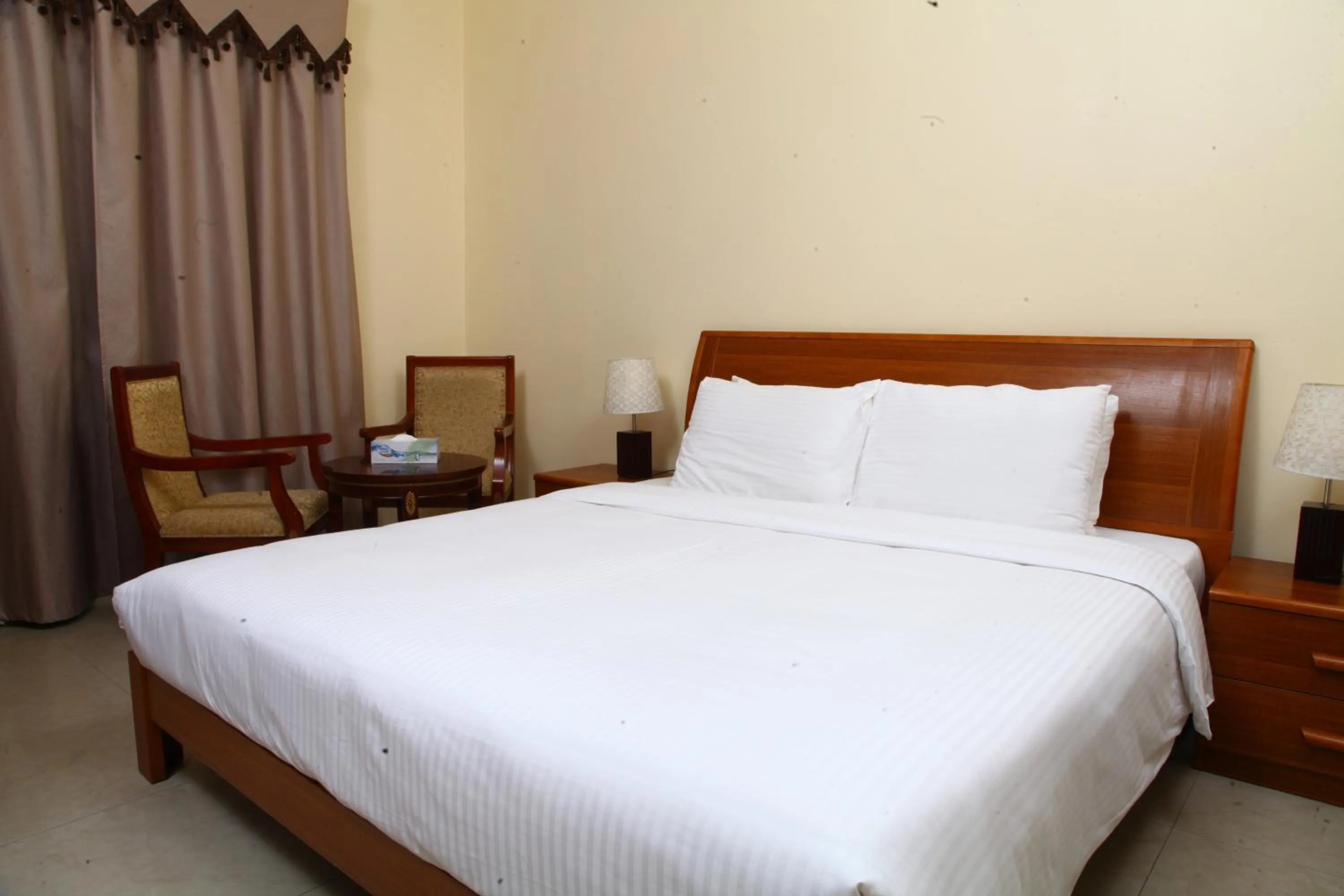 Bed in Dream Palace Hotel