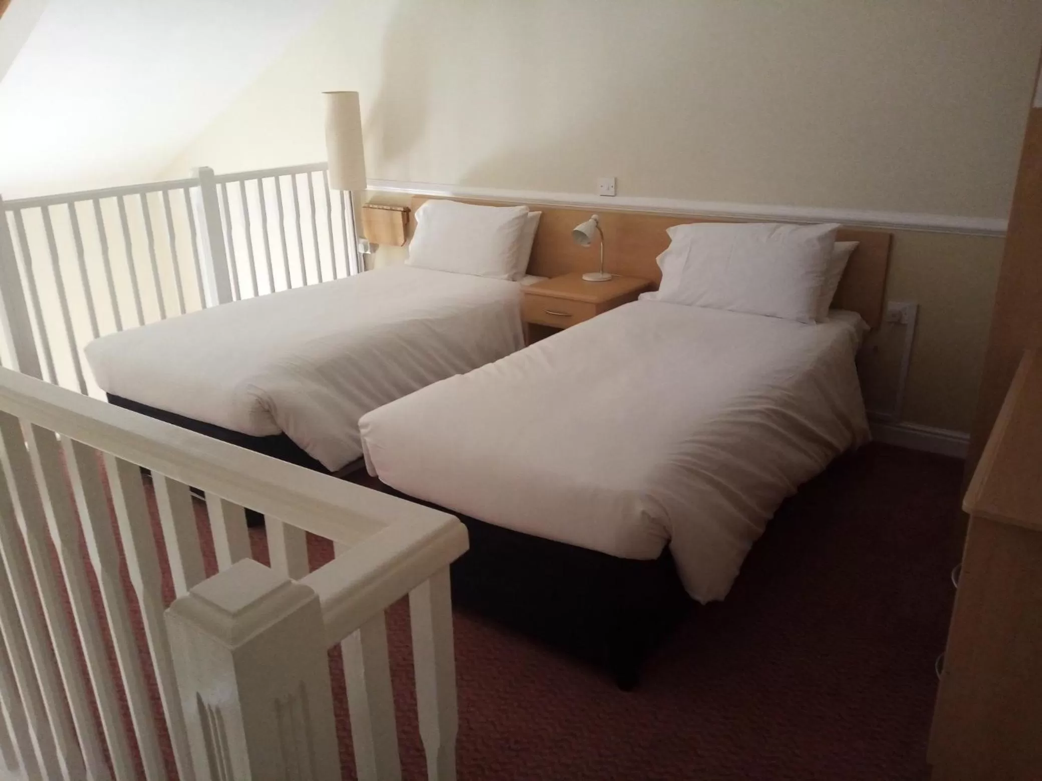 Bed in Moreton Park Hotel