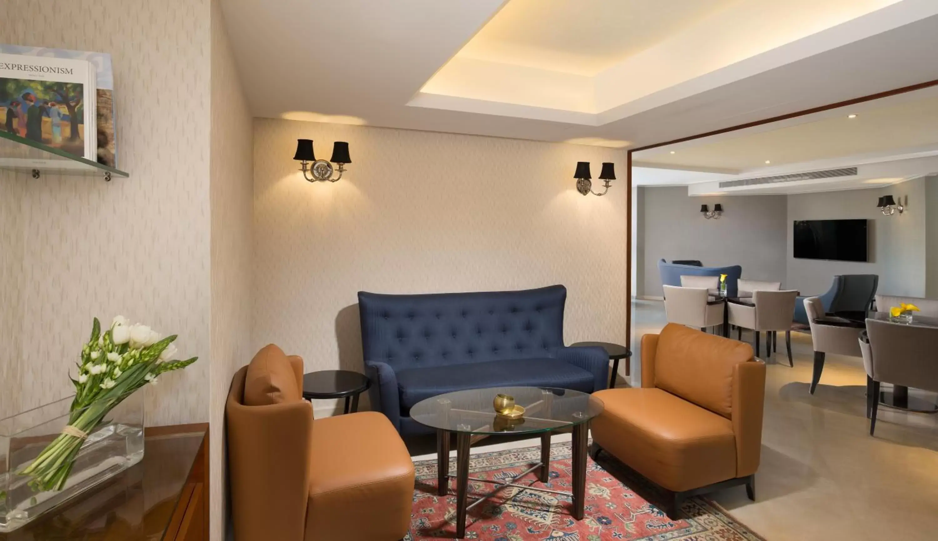 Communal lounge/ TV room, Lounge/Bar in The Inbal Jerusalem