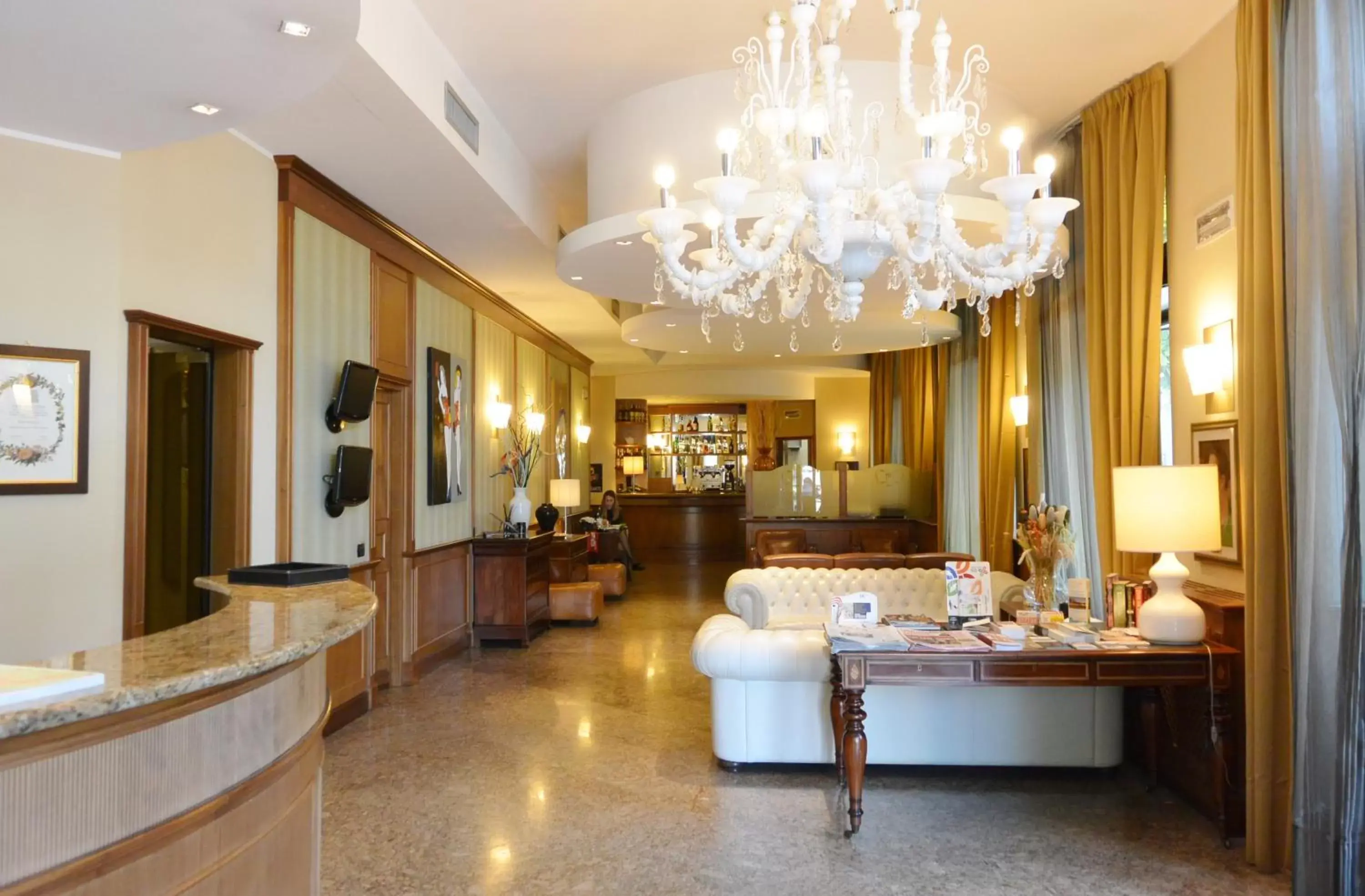 Lobby or reception in Hotel Moderno