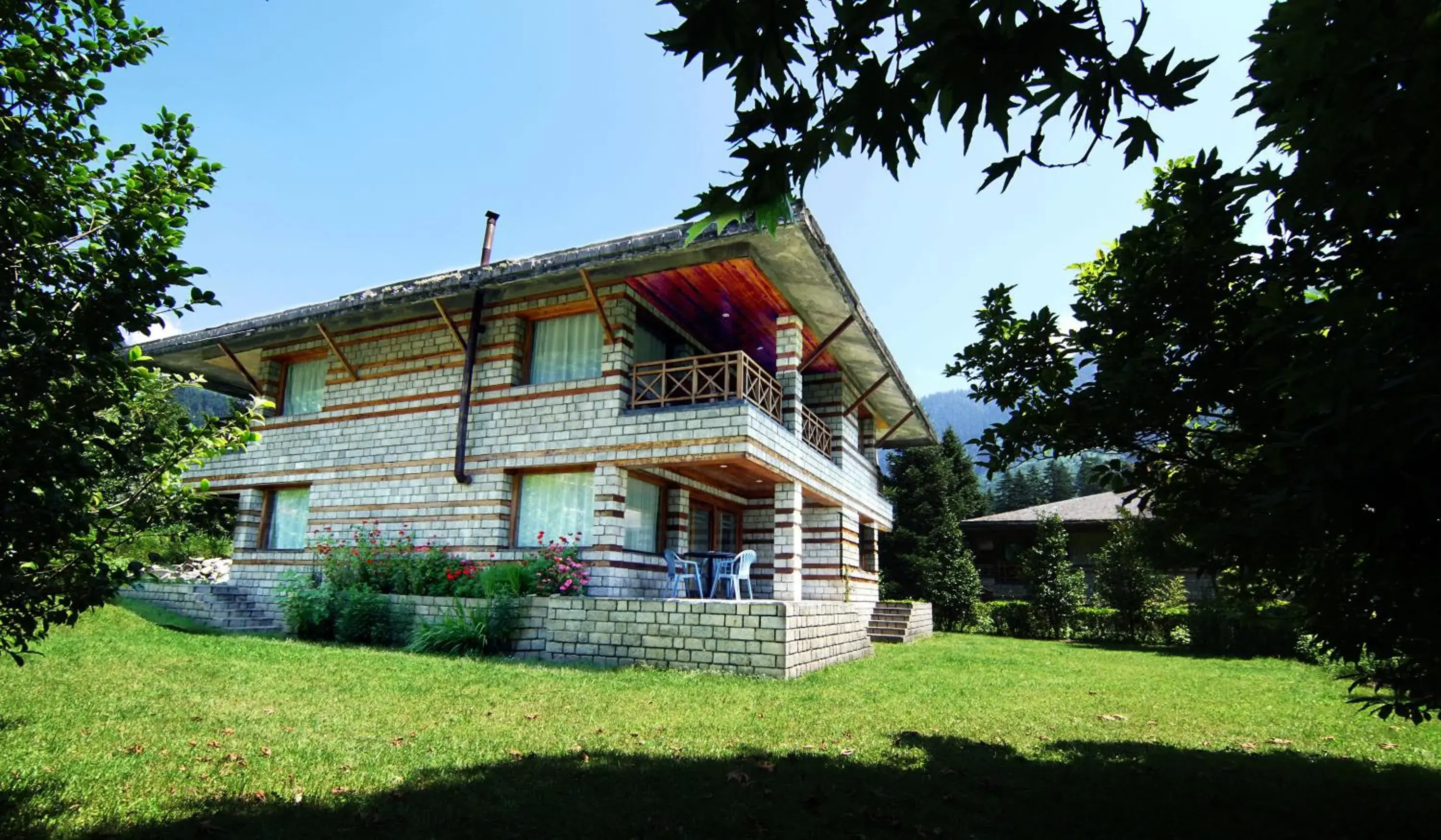 Property Building in Banon Resorts