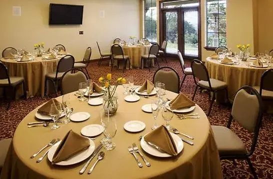 Banquet/Function facilities, Restaurant/Places to Eat in Wildcatter Ranch and Resort