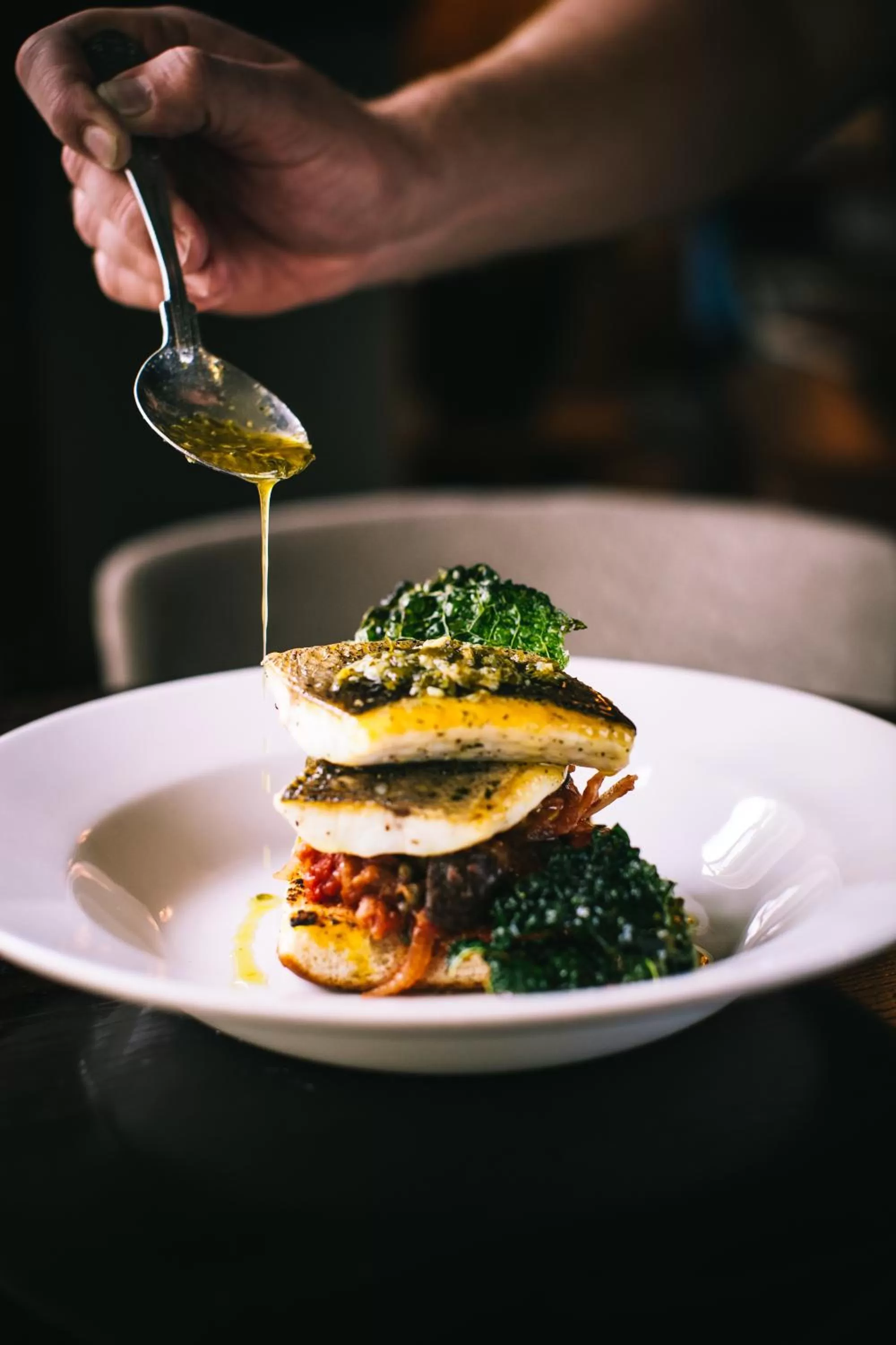 Food and drinks in Crown Lodge Hotel