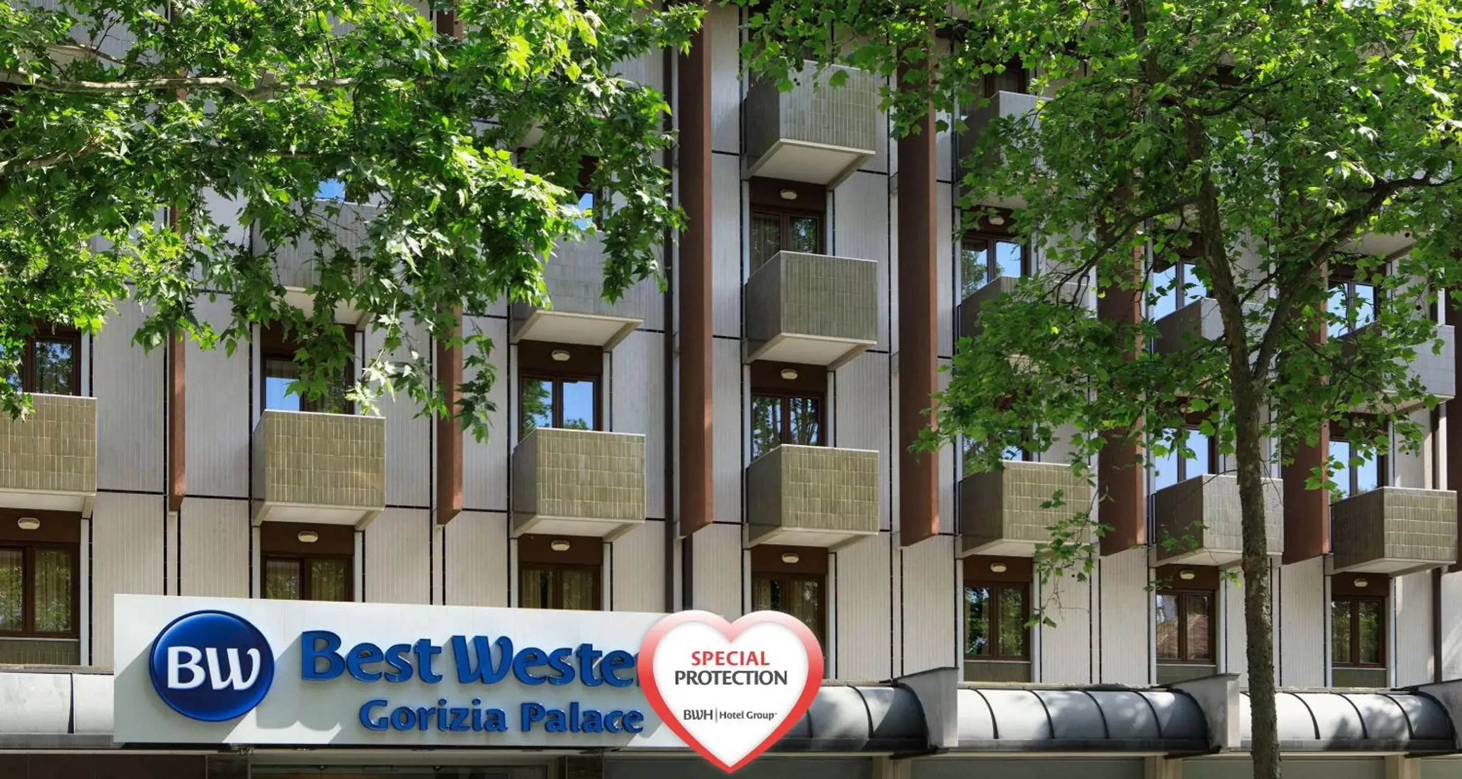 Property building in Best Western Gorizia Palace