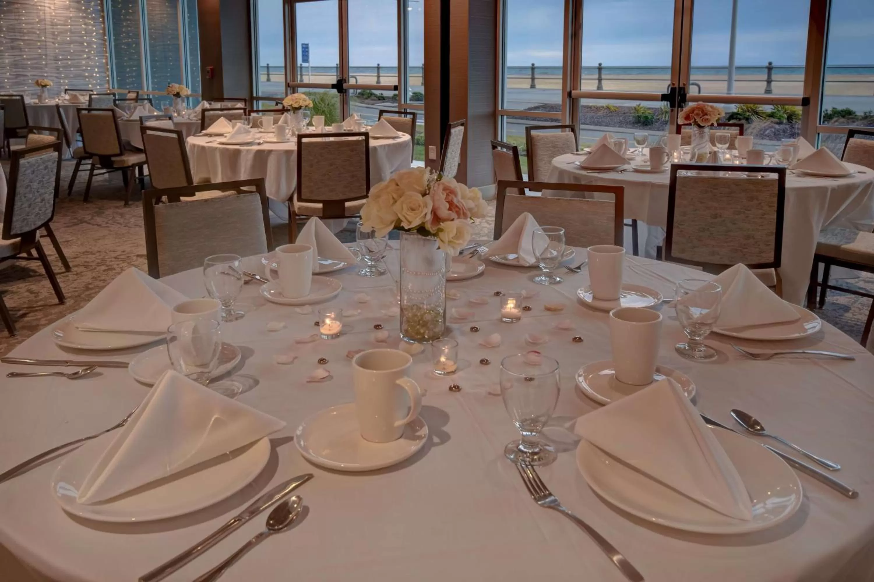 Meeting/conference room in DoubleTree by Hilton Oceanfront Virginia Beach