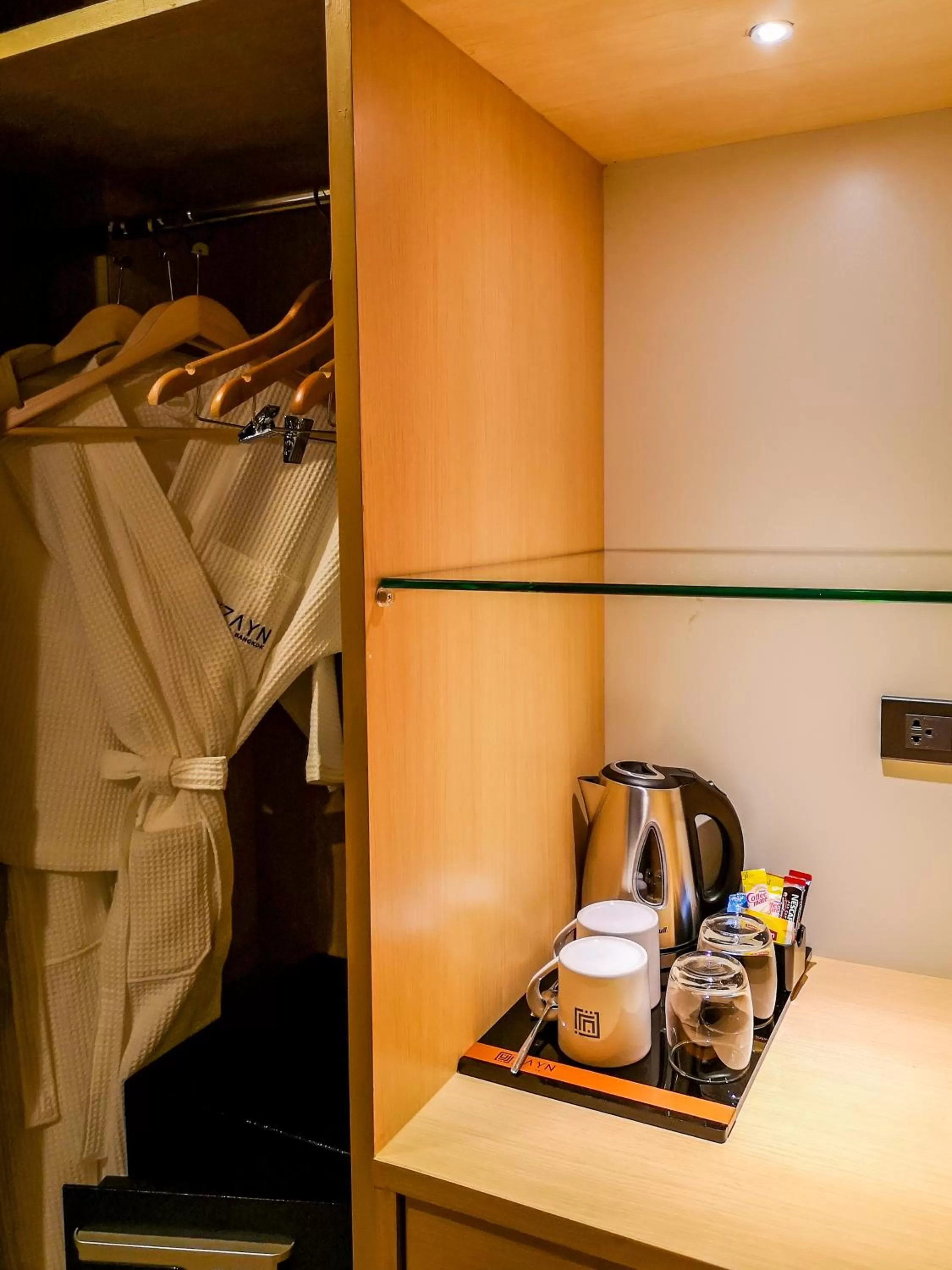 Coffee/tea facilities in Zayn Hotel Bangkok - Airport Link Access