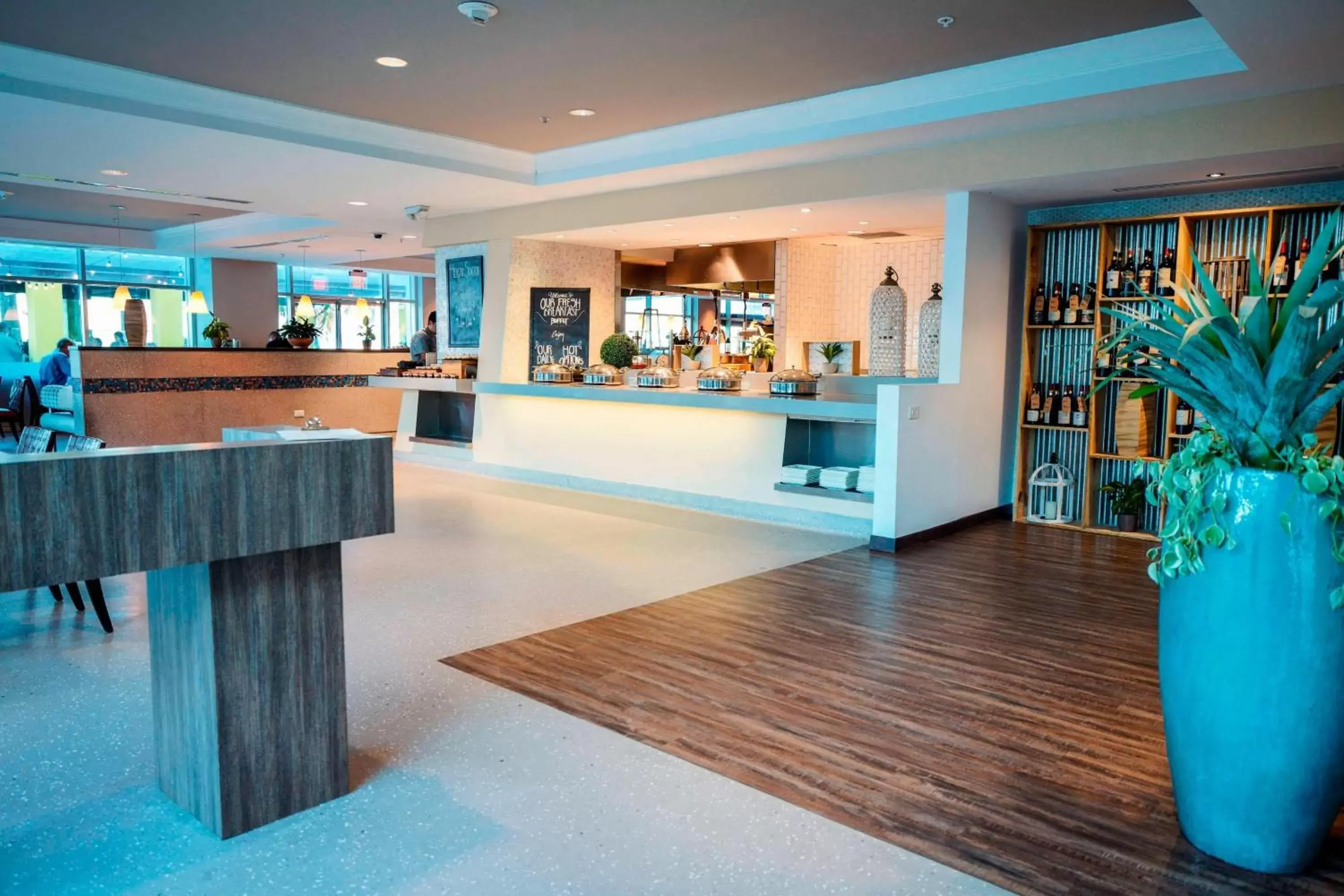 Restaurant/places to eat in San Juan Marriott Resort and Stellaris Casino