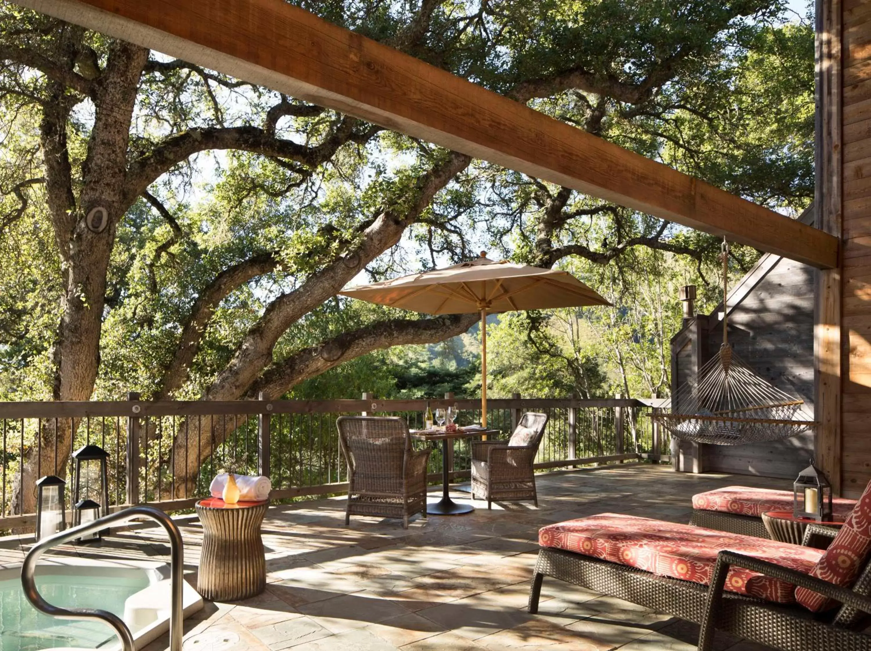 Photo of the whole room in Alila Ventana Big Sur Adult Only