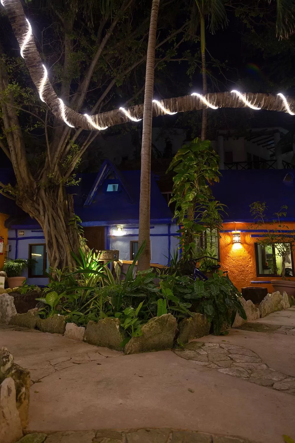 Garden in Hotel Amar Inn