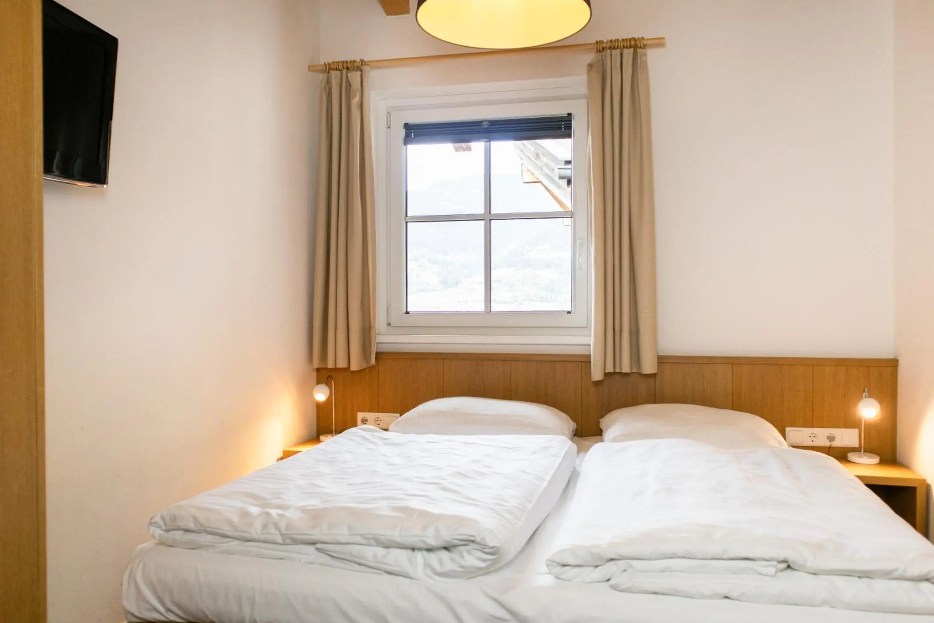 Bedroom, Bed in Avenida Mountain Resort by Alpin Rentals