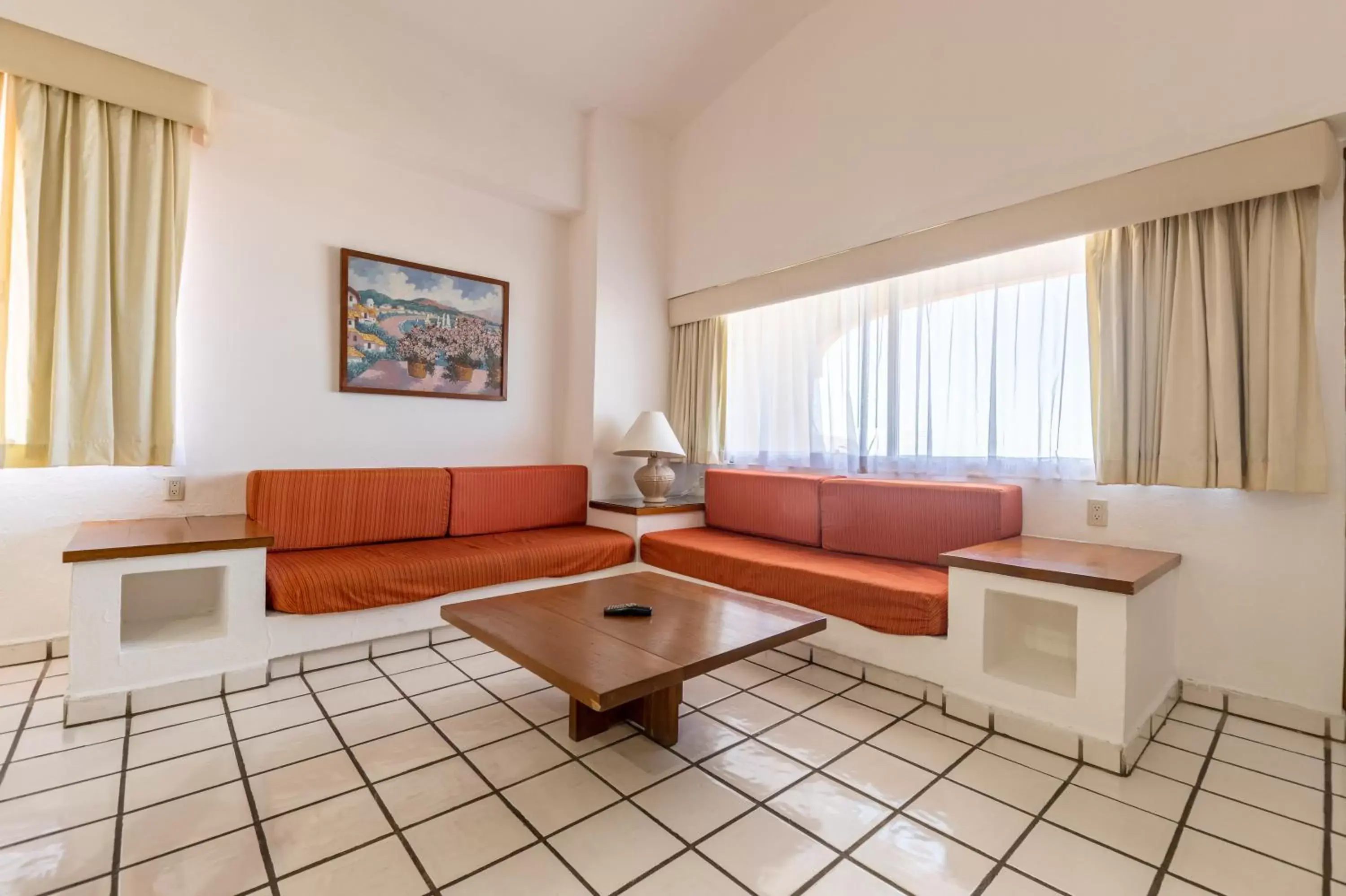 Living room, Seating Area in Costa de Oro Beach Hotel