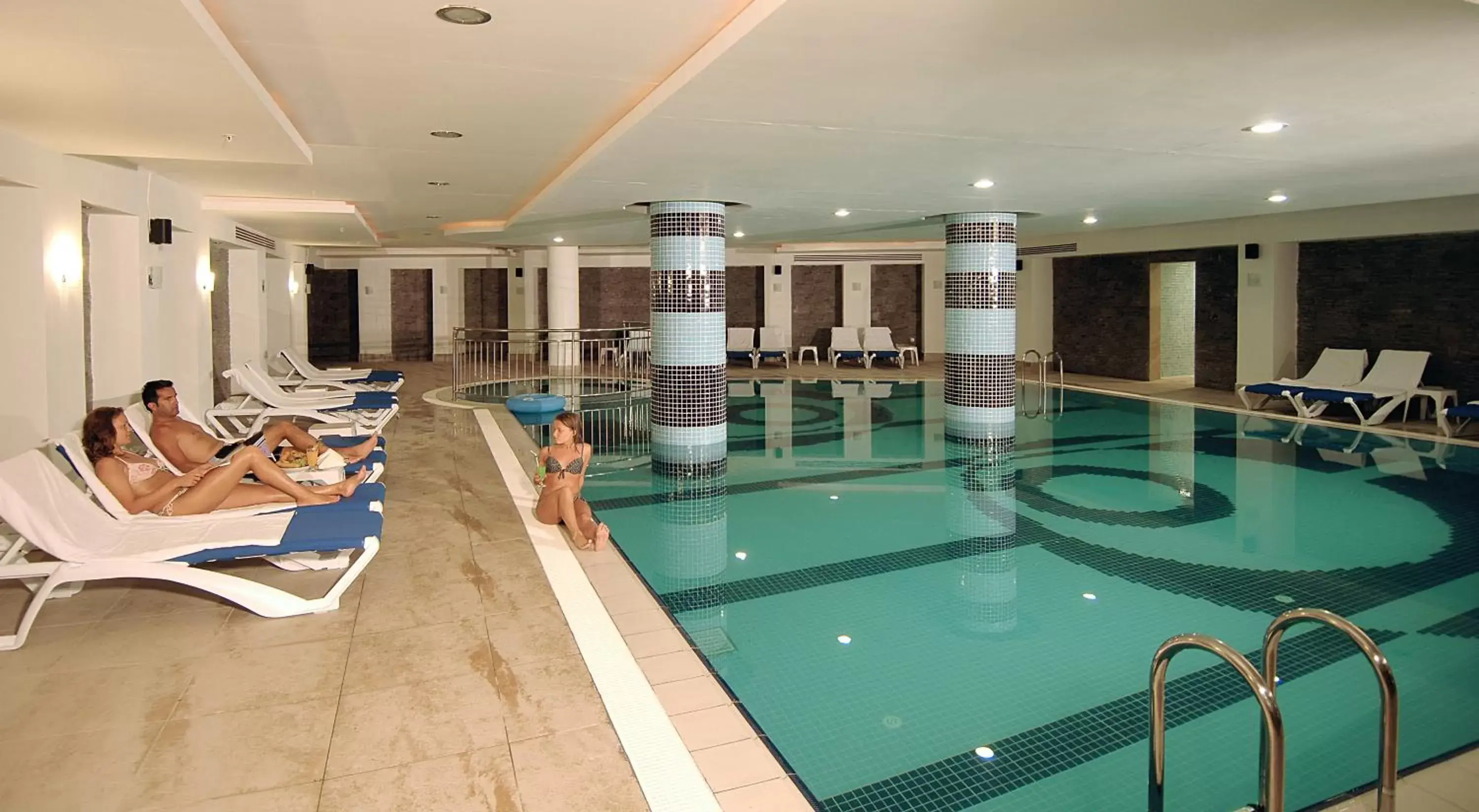 Swimming Pool in Viking Star Hotel