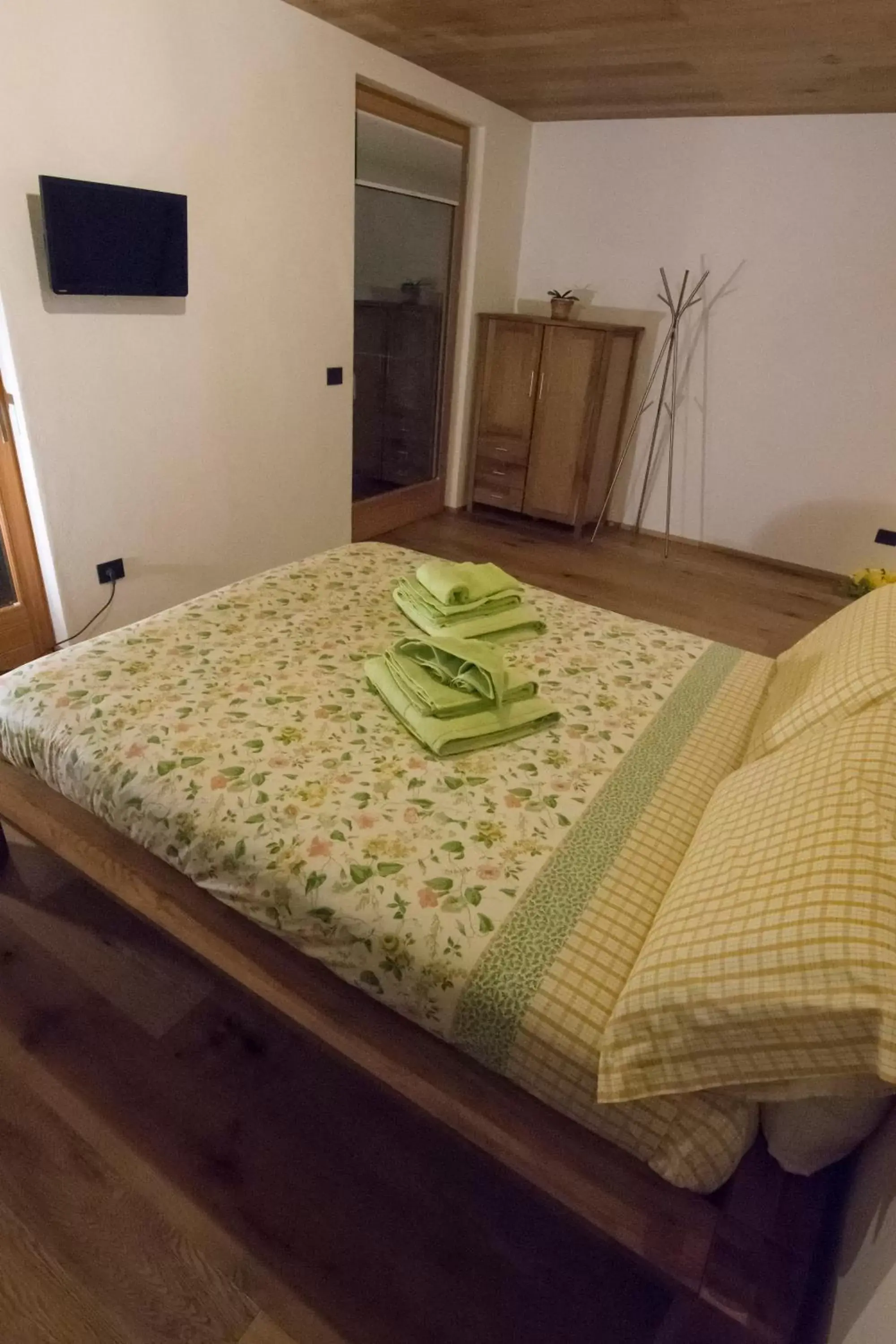 Bedroom, Bed in b&bTerre Aromatiche