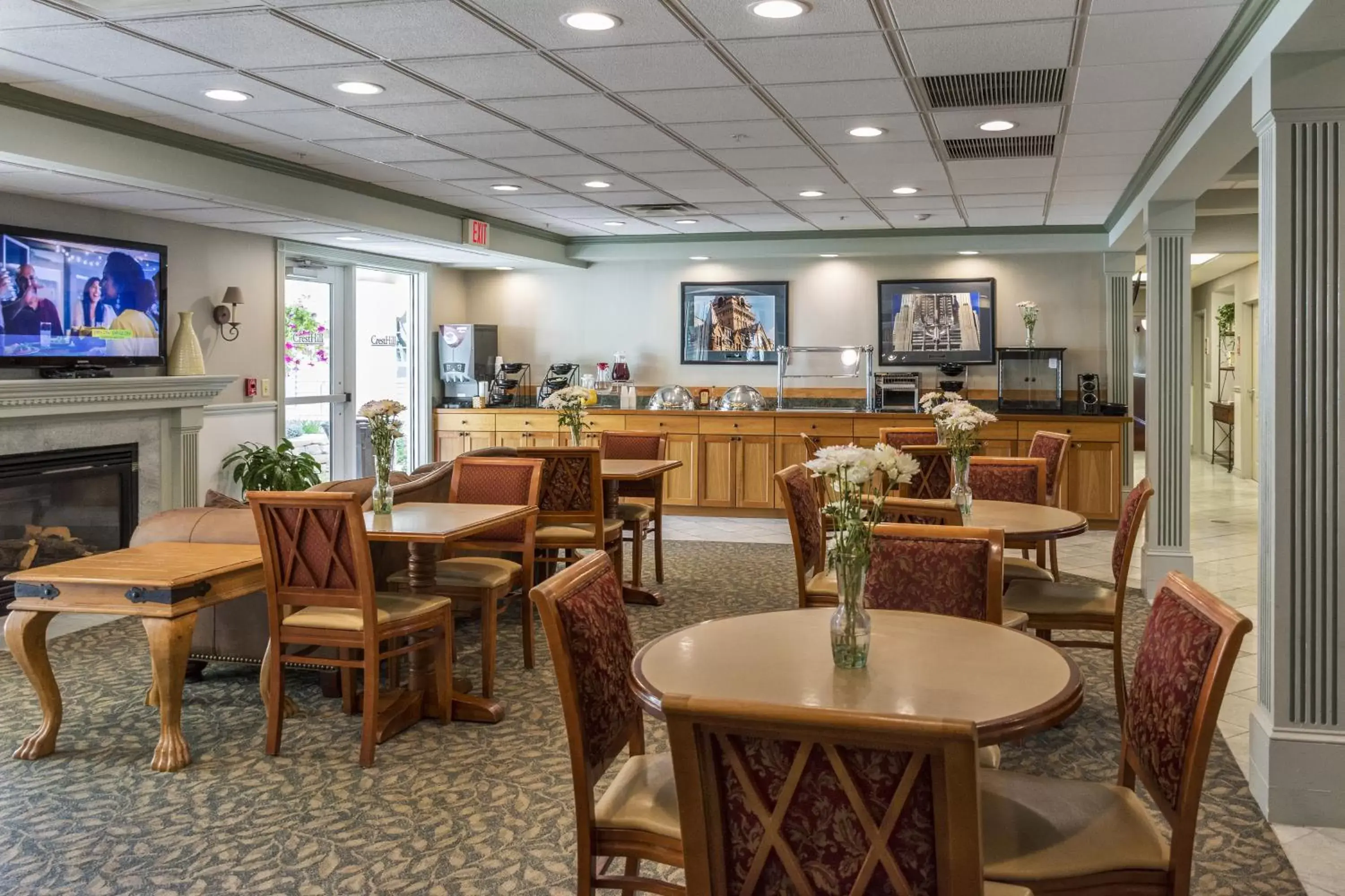 Lounge or bar, Restaurant/Places to Eat in Cresthill Suites Syracuse