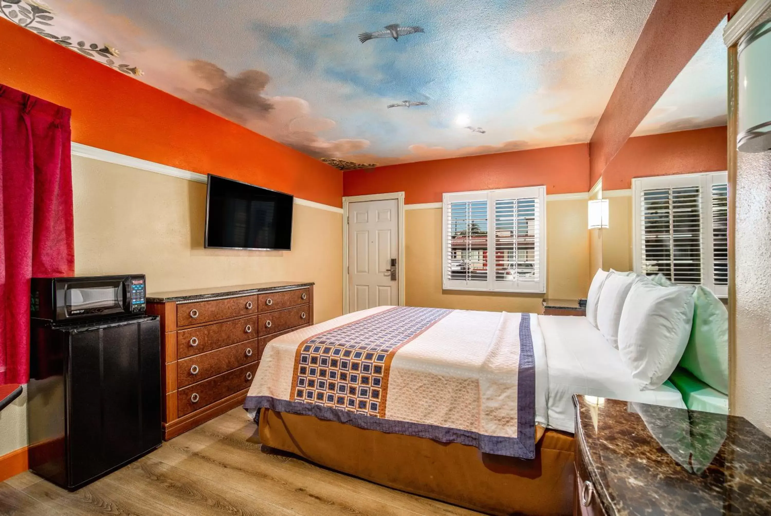 Bed in Geneva Motel Bed in Geneva Motel