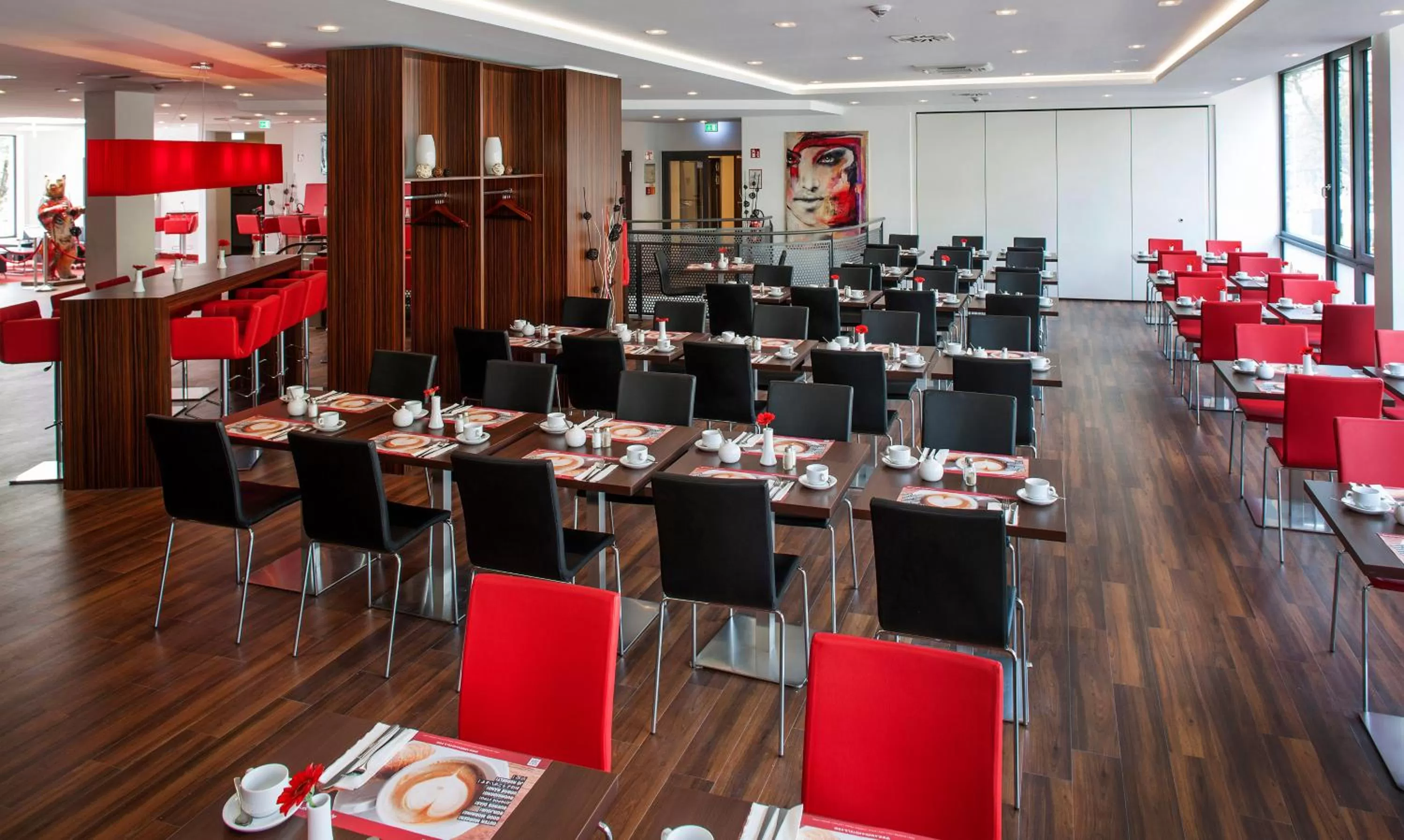 Restaurant/places to eat in Best Western Plus Plaza Berlin Kurfürstendamm