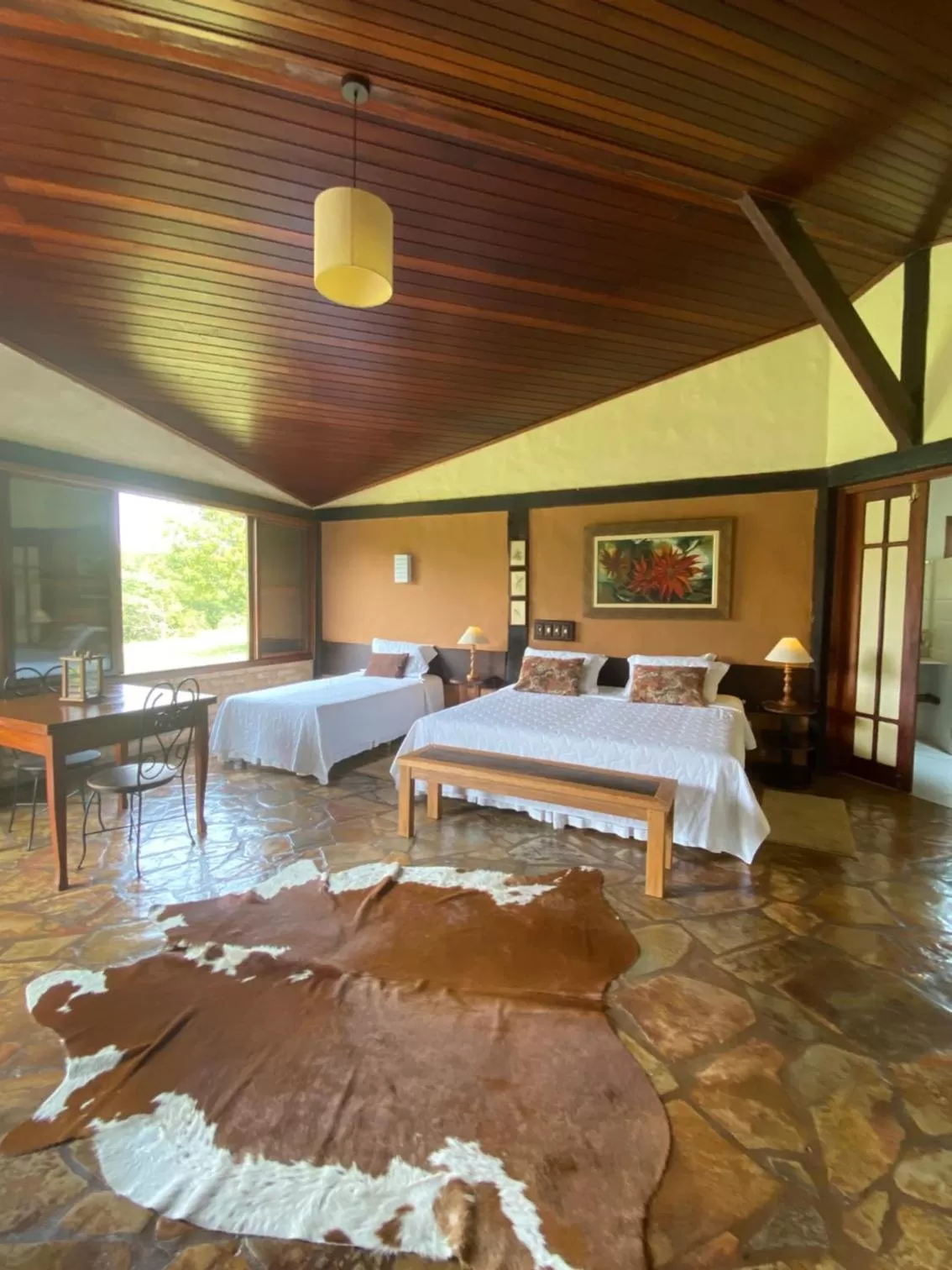 View (from property/room), Bed in Hotel Santa Esmeralda